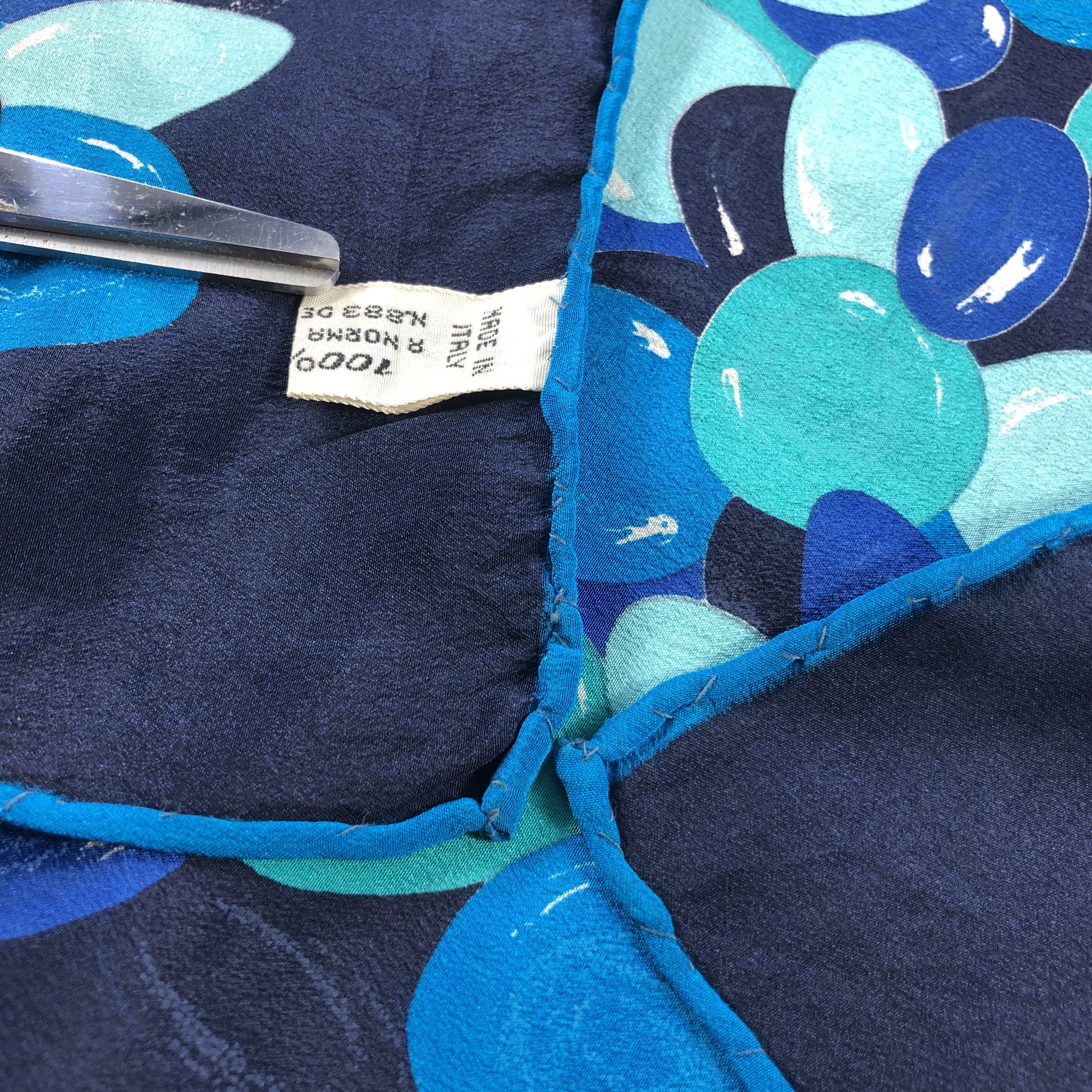 Vintage Andrea Pfister Hand Rolled Silk Scarf M1237 Size ONE SIZE - 5 Thumbnail