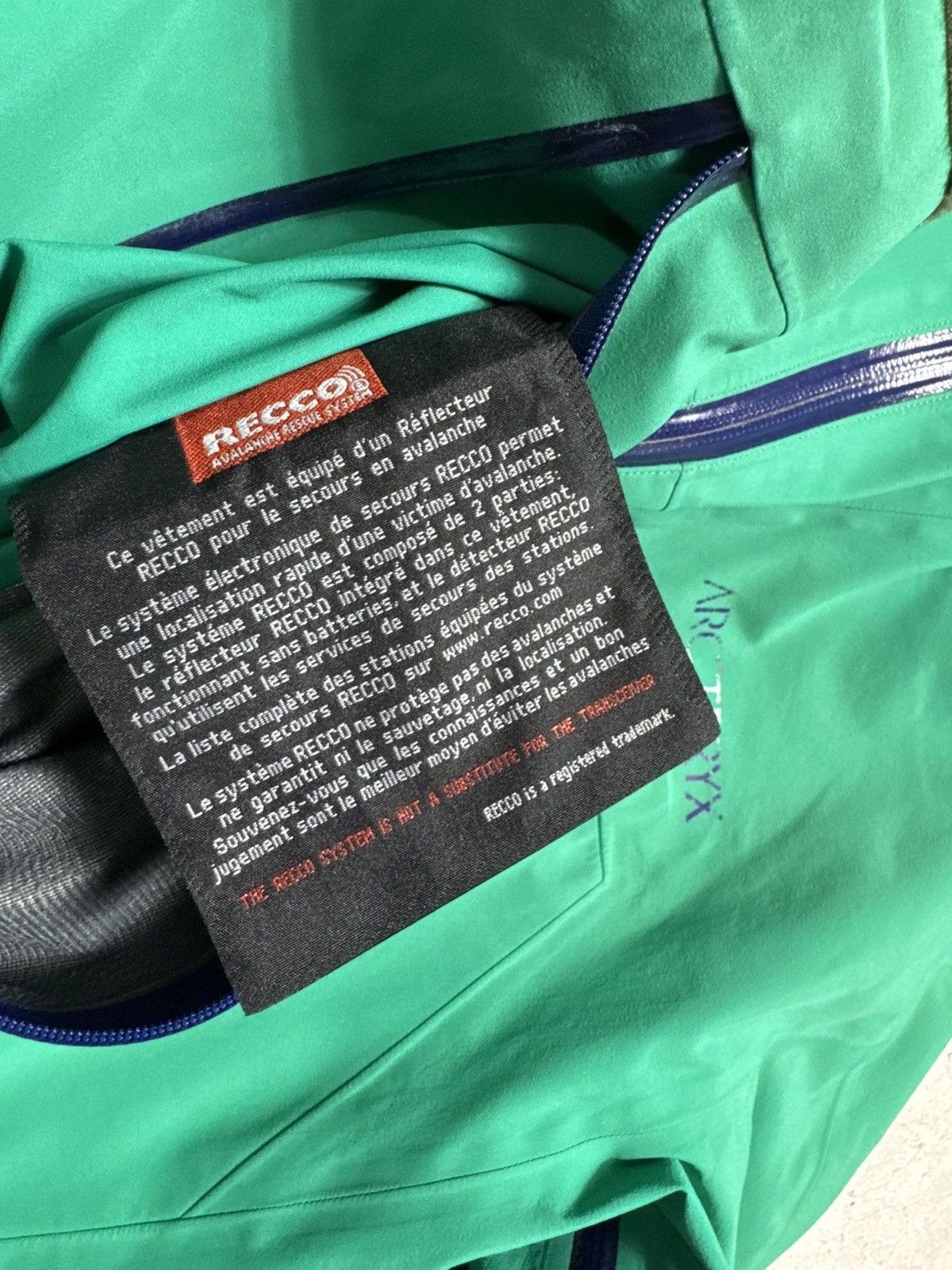 Arc'teryx Arcteryx Gore-Tex Nylon Windbreakers Jacket Outdoor Size M Size US M / EU 48-50 / 2 - 10 Thumbnail
