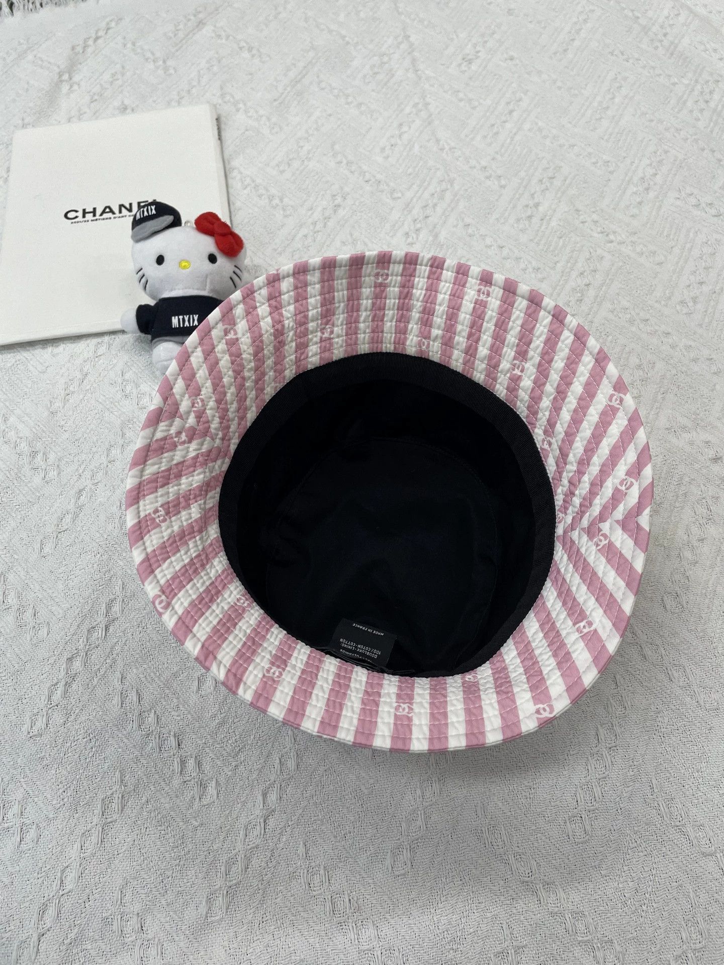 Chanel Chanel Pink Striped CC Coco Beach Bucket Hat M Size ONE SIZE - 2 Thumbnail