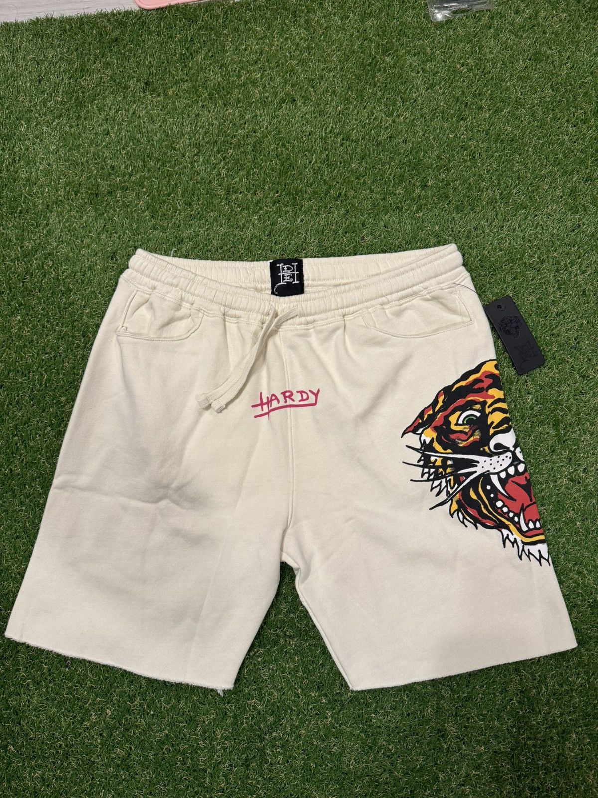 Ed Hardy Ed Hardy Retro Tiger Sweat Shorts Size US 34 / EU 50 - 1 Thumbnail