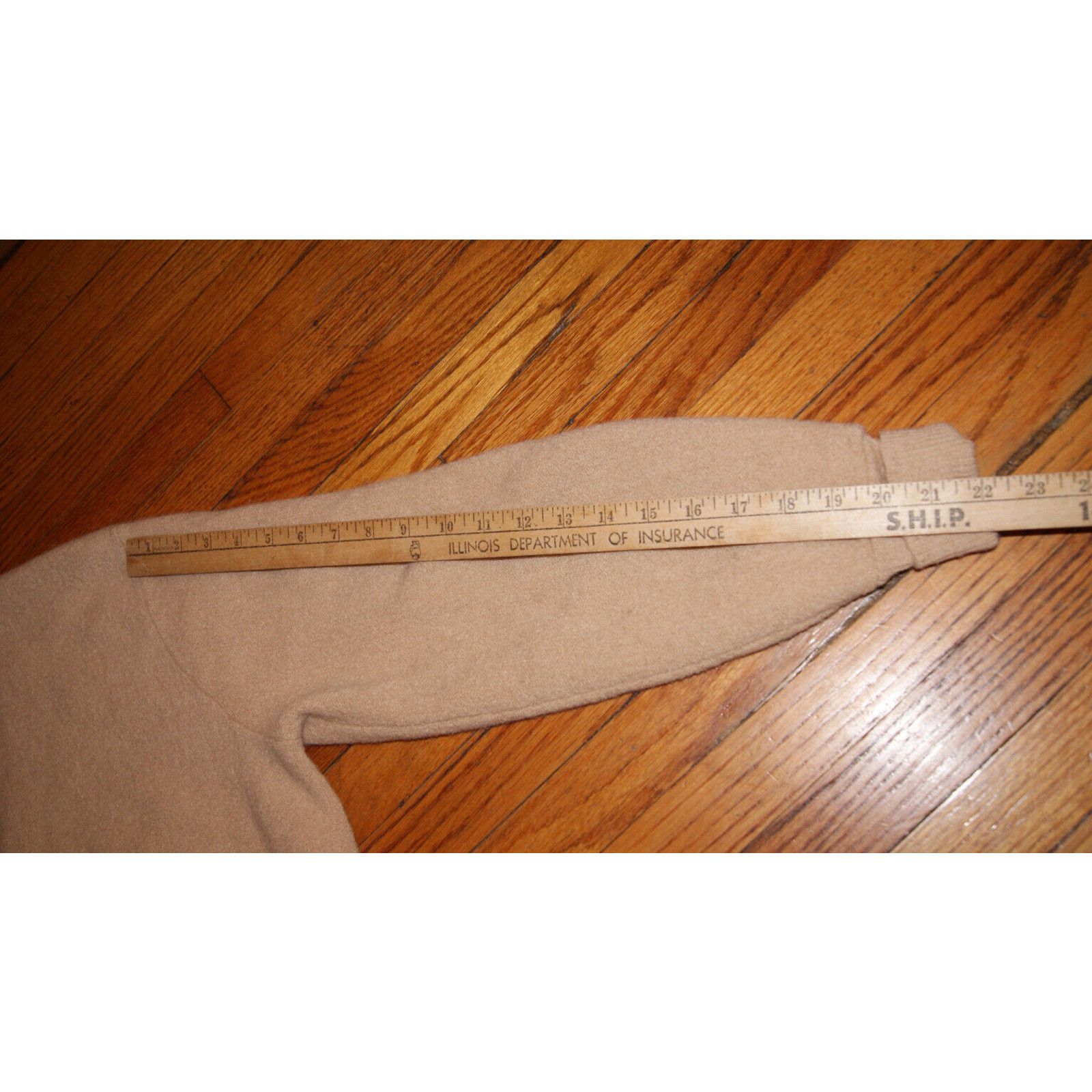 Other VTG 60s Arnold Palmer Alpaca Wool Cardigan Sweater L Holes Size US L / EU 52-54 / 3 - 13 Thumbnail