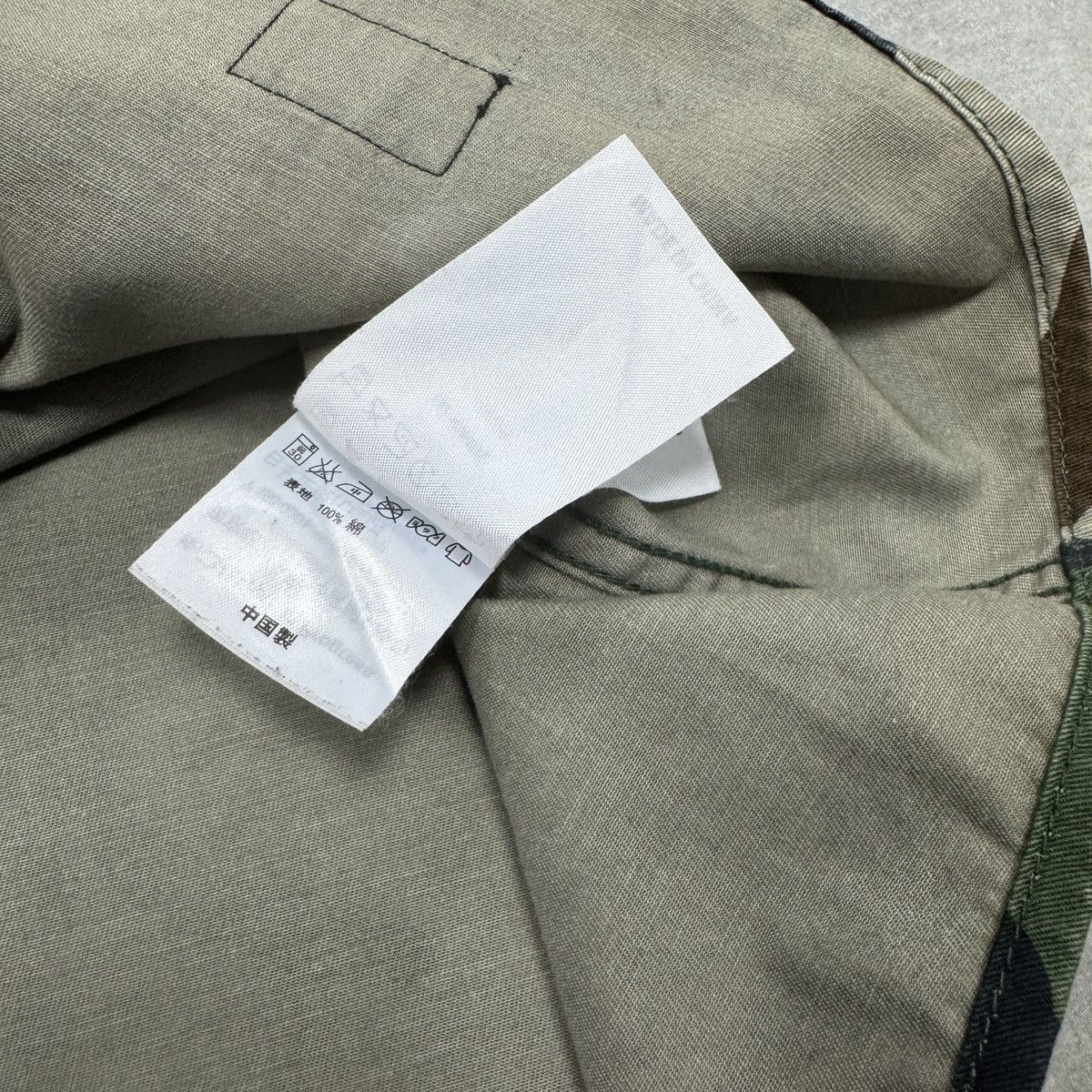Carhartt Wip Carhartt WIP L/S Military Shirt Button Camouflage Men Size M Size US M / EU 48-50 / 2 - 18 Thumbnail