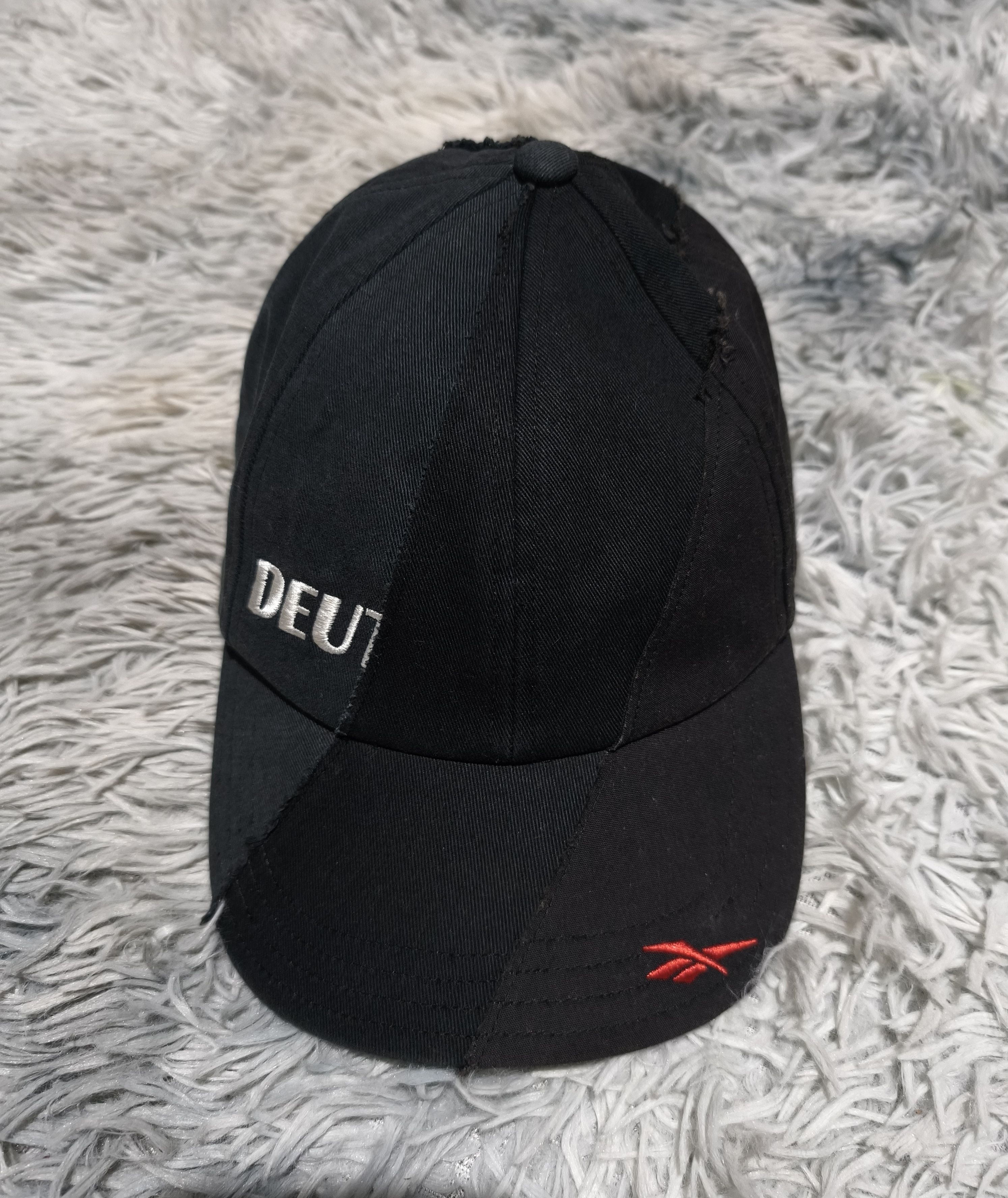 Vetements Vetements x Reebok Reconstructed Cap Size ONE SIZE - 2 Thumbnail
