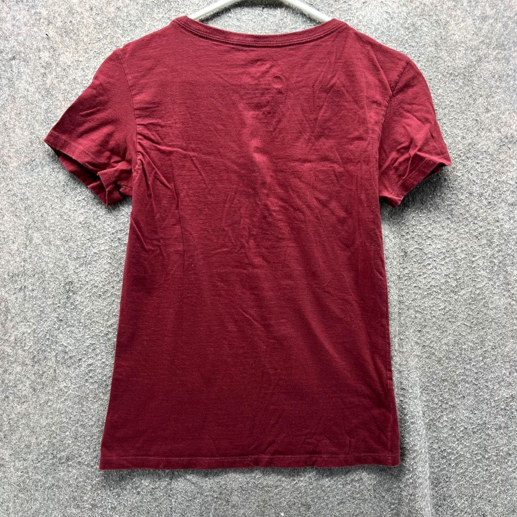 Nike Nike Shirt Womens Small Red Slim Fit Dont Worry I Got This Graphic Swoosh Tee Size S / US 4 / IT 40 - 2 Thumbnail
