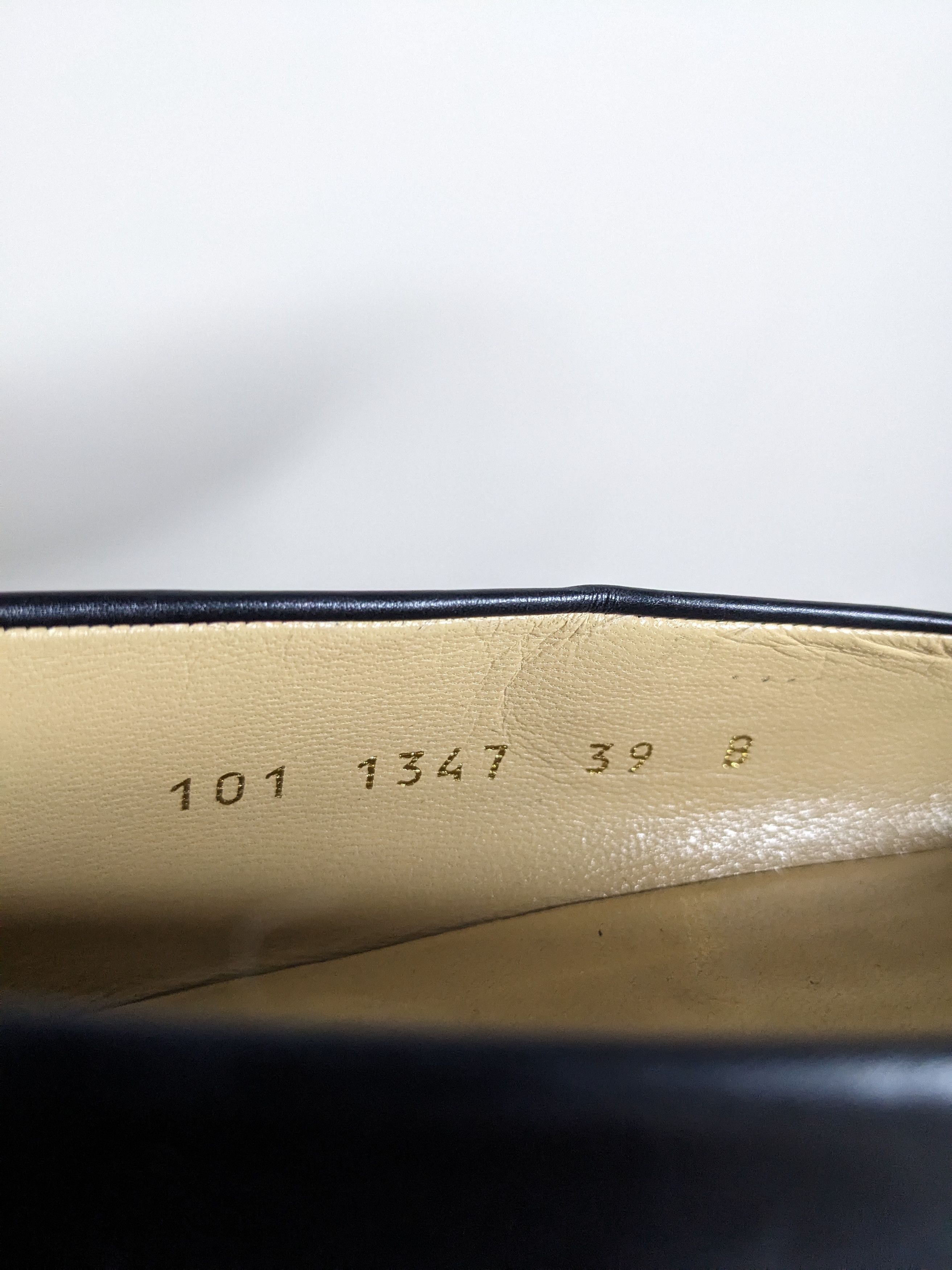 Gucci VINTAGE Gucci Leather Pumps Kitten Heel Point Toe Size 39 Size US 9 / IT 39 - 7 Thumbnail