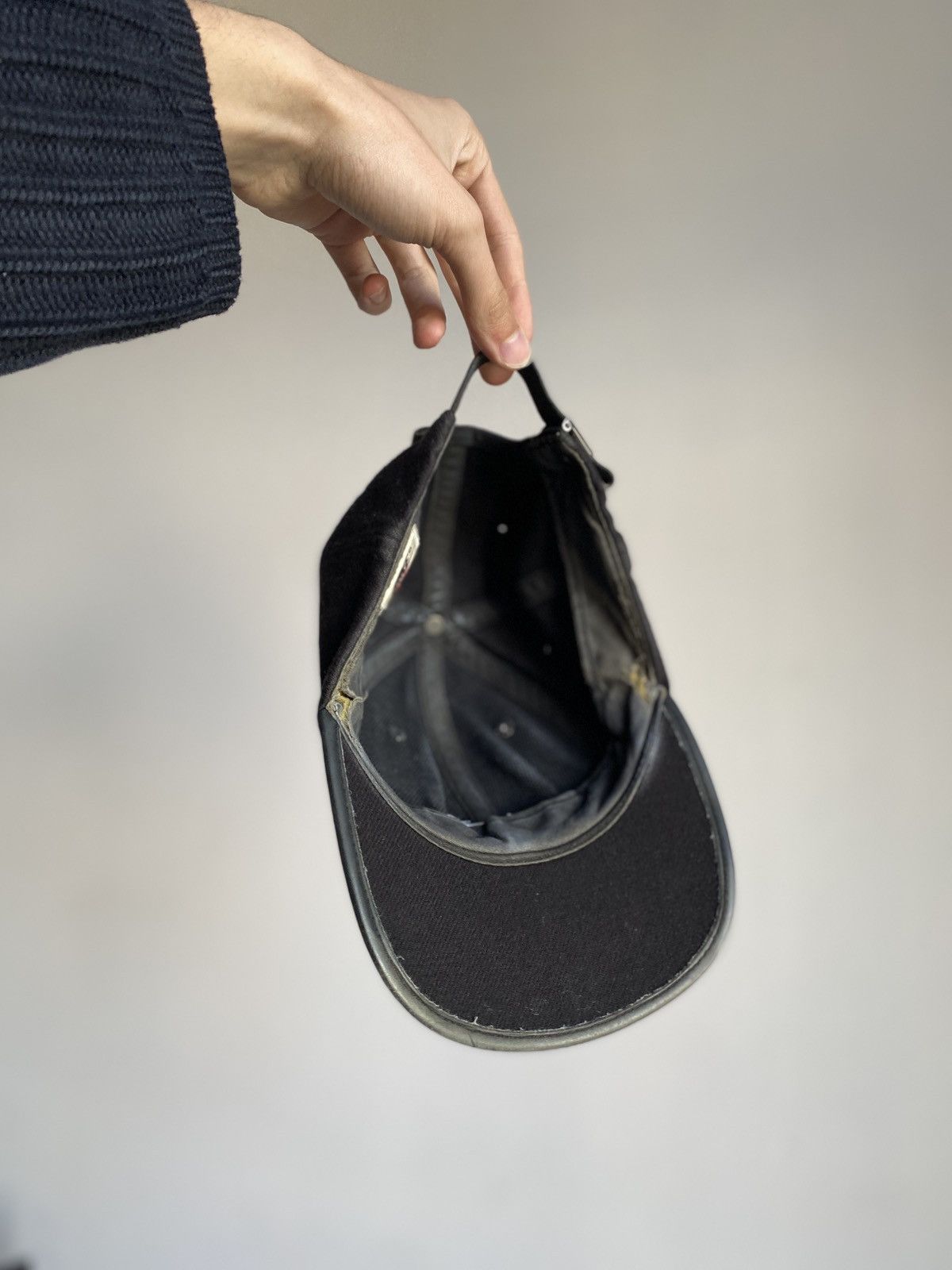 Nike × Vintage Vintage Red Tag Nike Black Leather Cap 5-Panel Size ONE SIZE - 7 Thumbnail