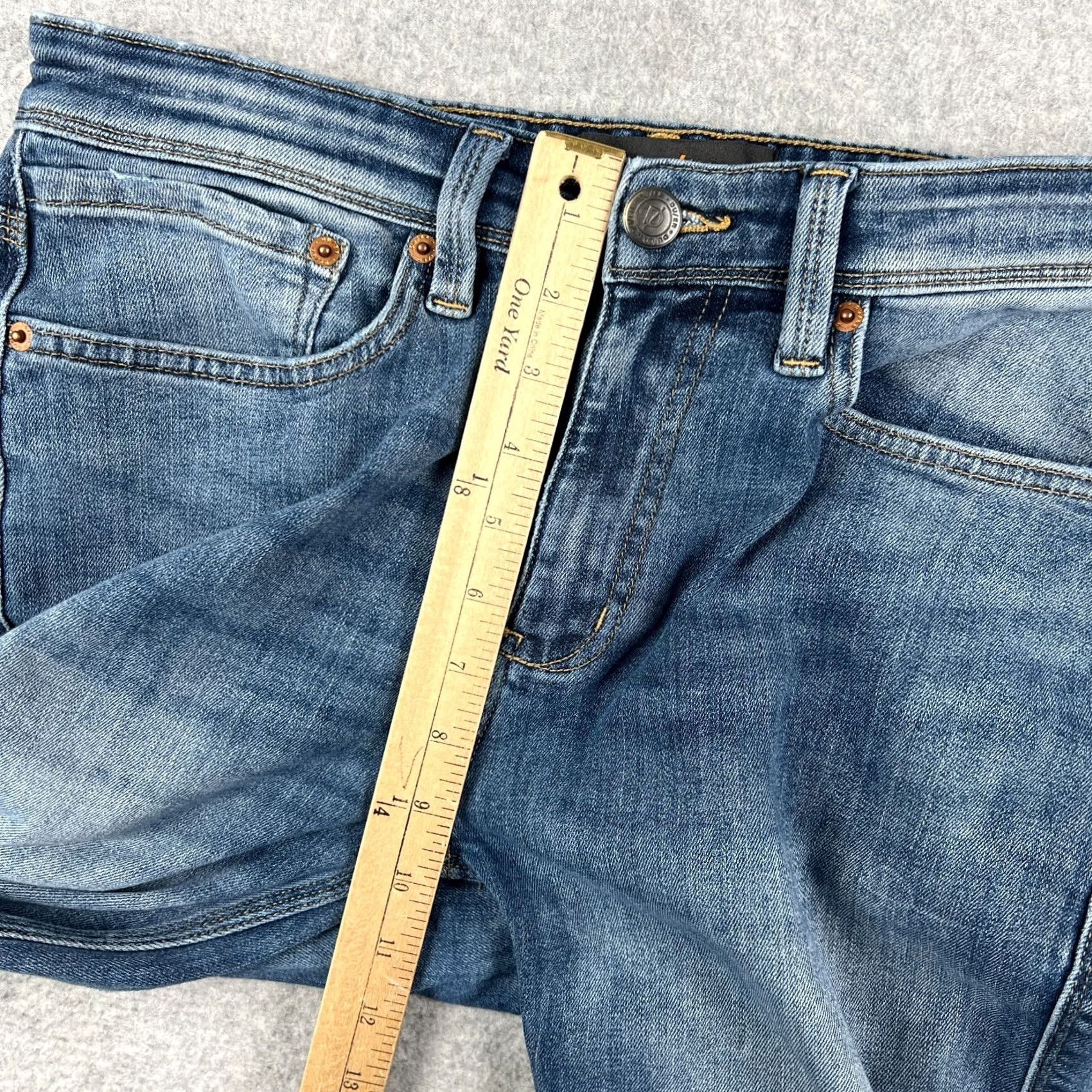 DUER DUER DU/ER L2X Slim Fit Jeans Mens 32x30 Blue Performance Stretch Denim Pants Size US 32 / EU 48 - 7 Thumbnail