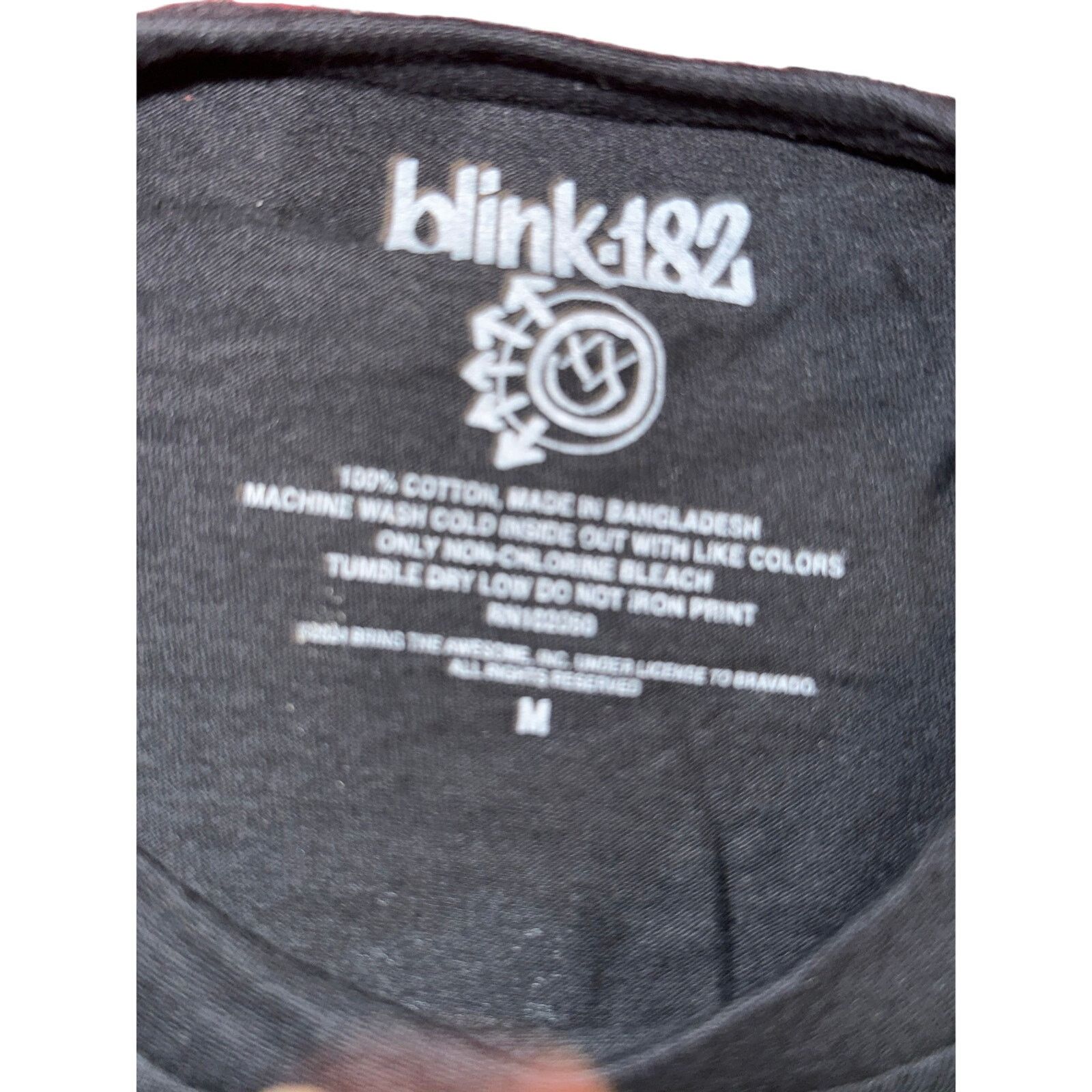 Band Tees 2024 BLINK 182 WORK SUCKS WORLD TOUR ONE MORE TIME FLAW Size US M / EU 48-50 / 2 - 4 Thumbnail