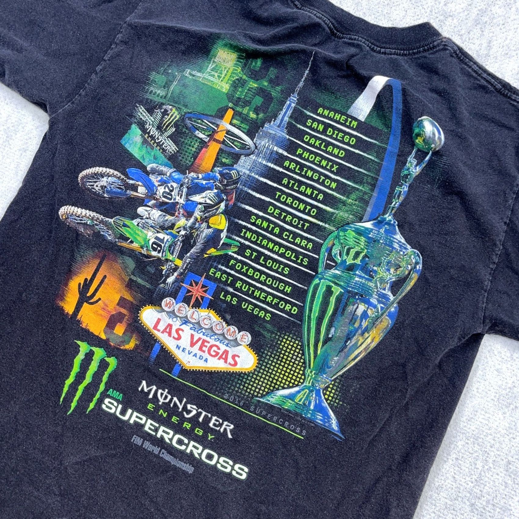 Vintage VINTAGE AL Style Supercross Shirt Men M Black Graphic Print Tee 90s Grunge Las Vegas Monster Energy Logo Shirt Mens Size US M / EU 48-50 / 2 - 6 Thumbnail