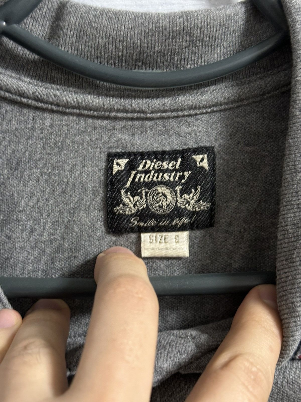 Diesel Rare Vintage Luxury Polo Diesel Small Logo. Size US S / EU 44-46 / 1 - 9 Thumbnail