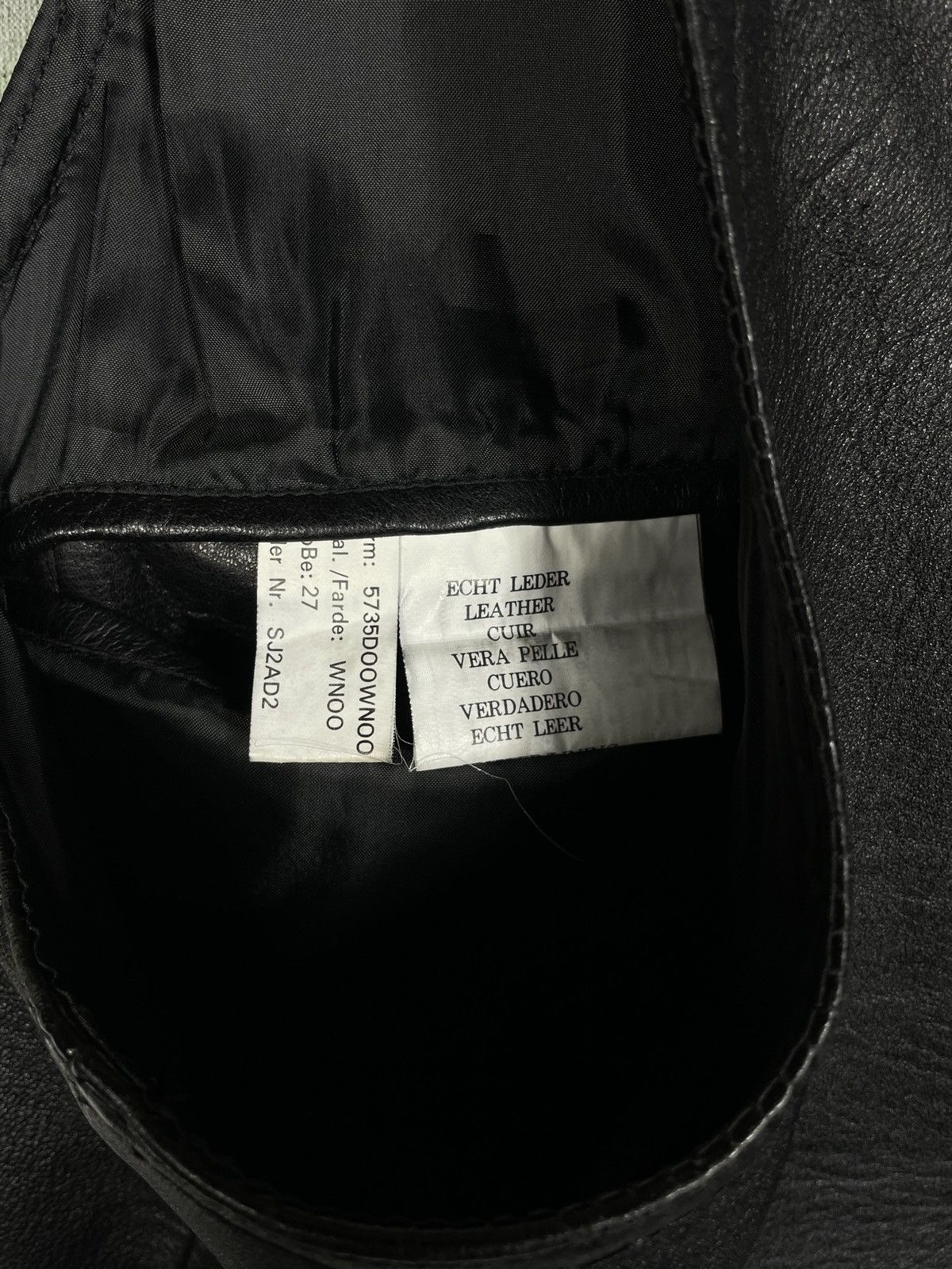 Vintage Vintage Y2k Real Leather Black Vest Jacket Punk Rock Motor Size US XL / EU 56 / 4 - 8 Thumbnail