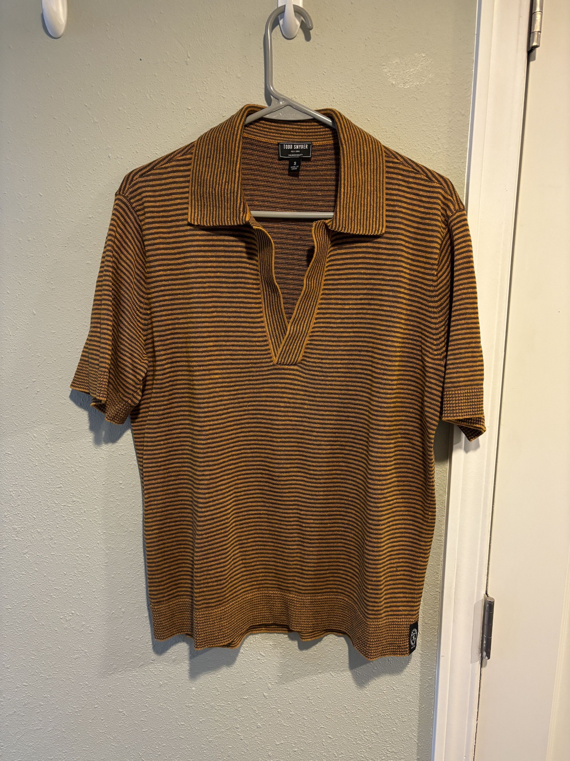 Todd Snyder cropped linen cotton polo in orange stripe