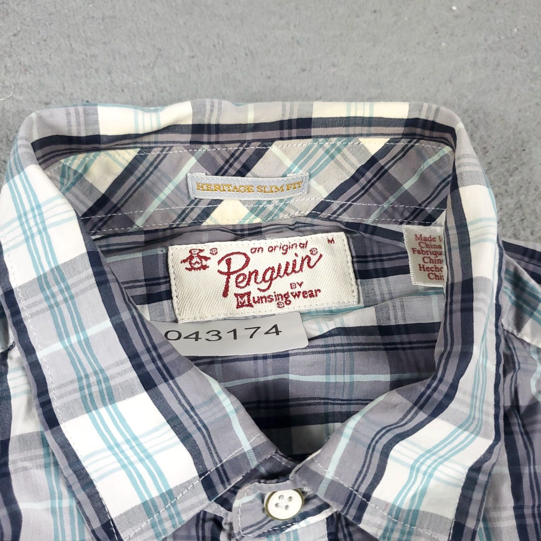 Original Penguin Original Penguin Shirt Mens M Blue Plaid Button-Up Long Sleeve Cotton Casual Workwear Size US M / EU 48-50 / 2 - 3 Thumbnail