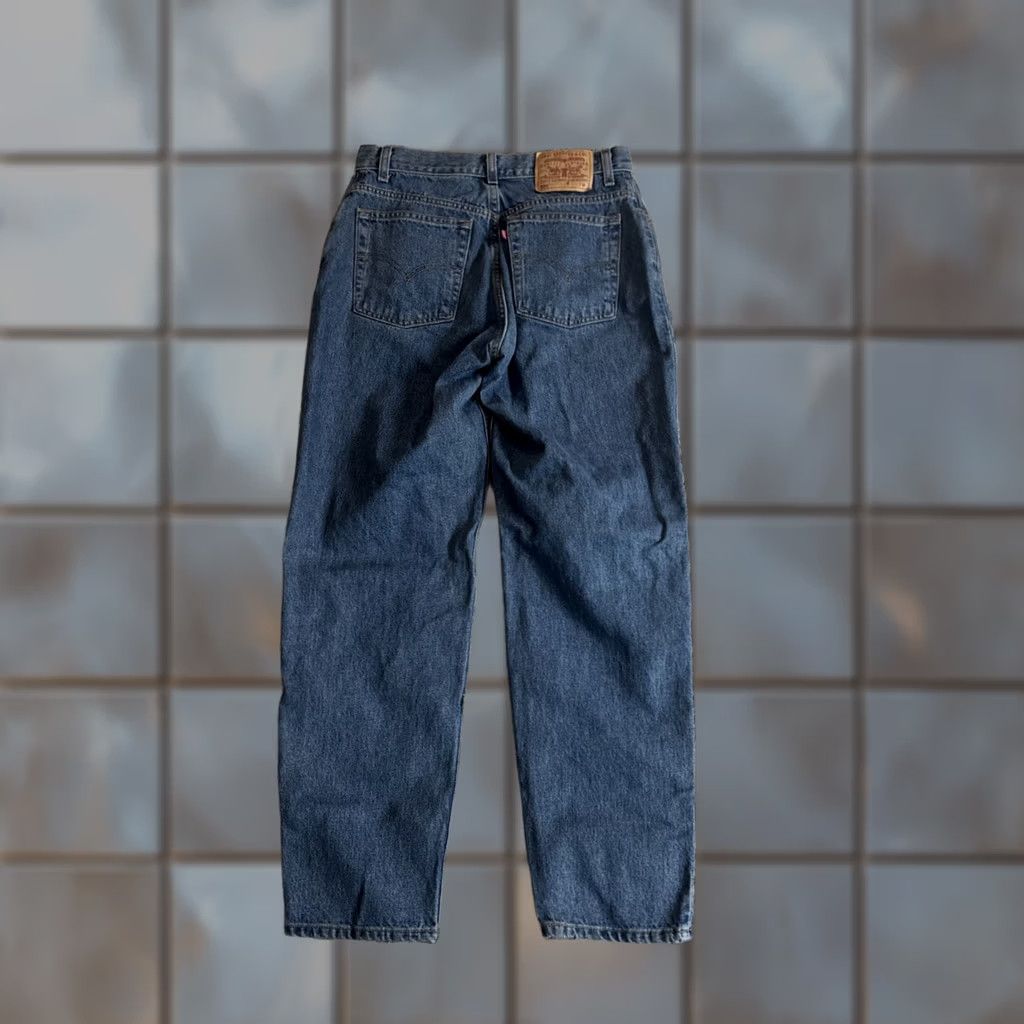 Levi's Vintage Levi’s 550 Jeans Men’s 30x30 Blue Denim 90’s Straight Fit Tapered Size Size US 30 / EU 46 - 1 Thumbnail