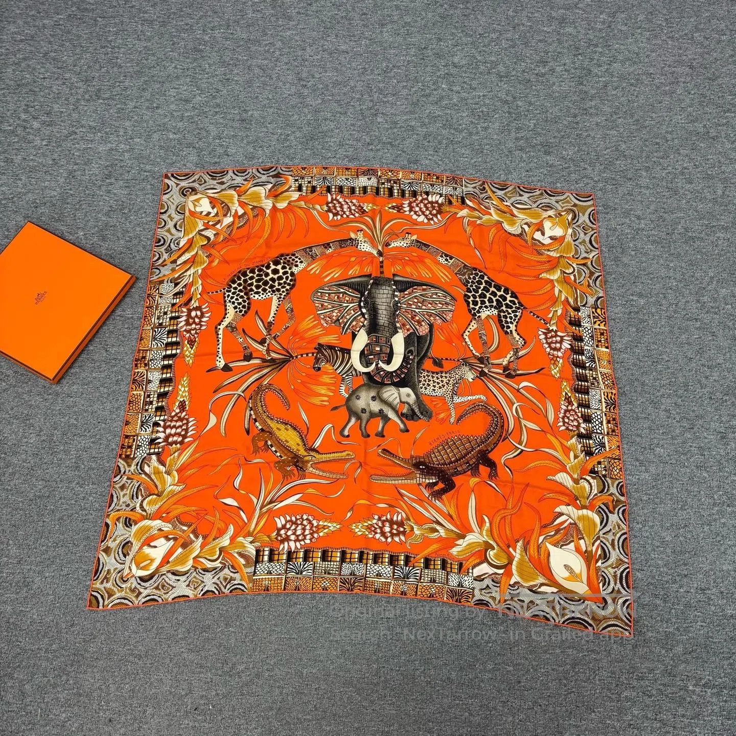 Hermes Hermes Red gold stirrup; silk square scarf| Size ONE SIZE - 1 Thumbnail