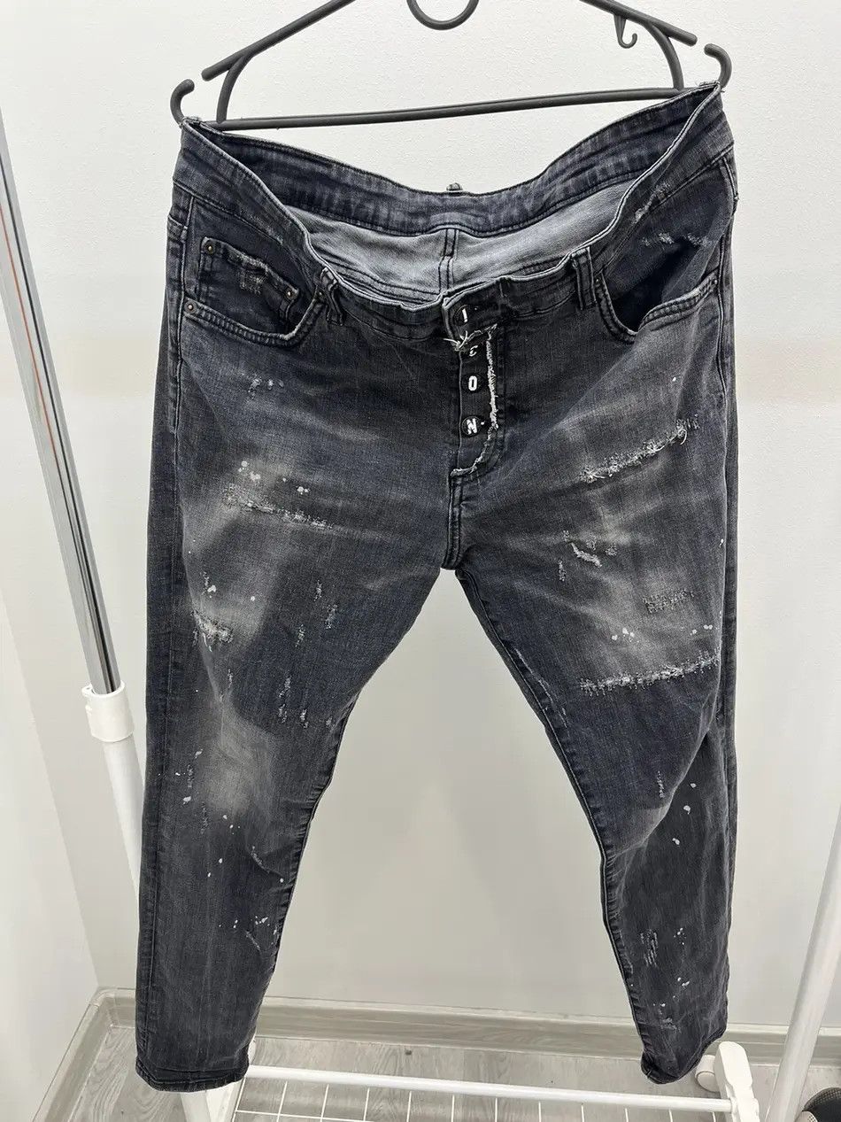 Dsquared2 Dsquared2 Icon Denim Distressed Painted Jeans Size US 33 - 1 Thumbnail