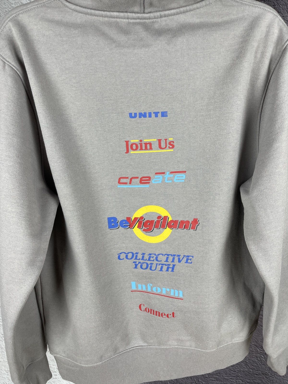 Daily Paper Daily Paper stay informed hype hoodie gray Size US M / EU 48-50 / 2 - 11 Thumbnail