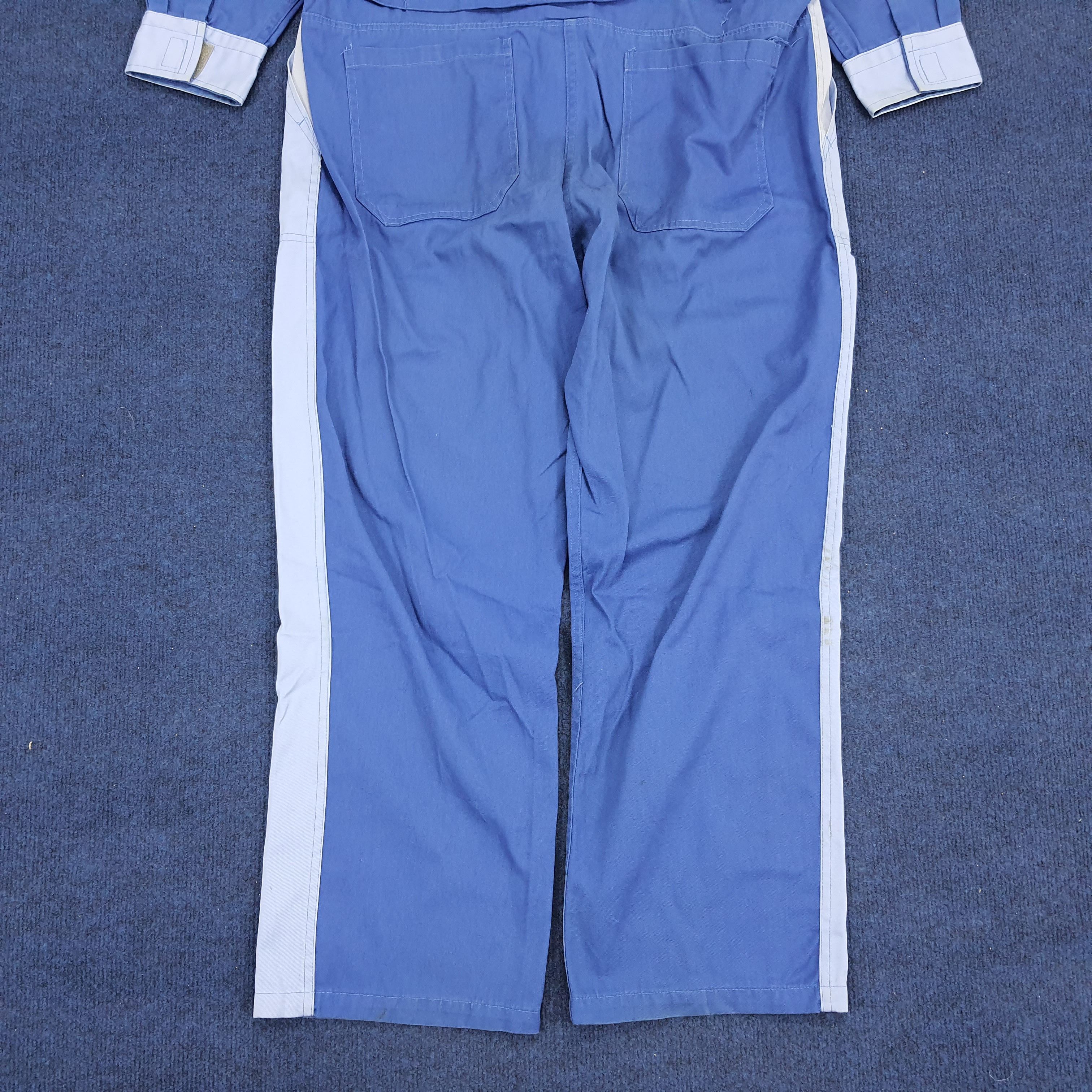 Japanese Brand × Vintage Vintage ISUZU Japanese Brand Motorsports Coverall Size US L / EU 52-54 / 3 - 3 Thumbnail