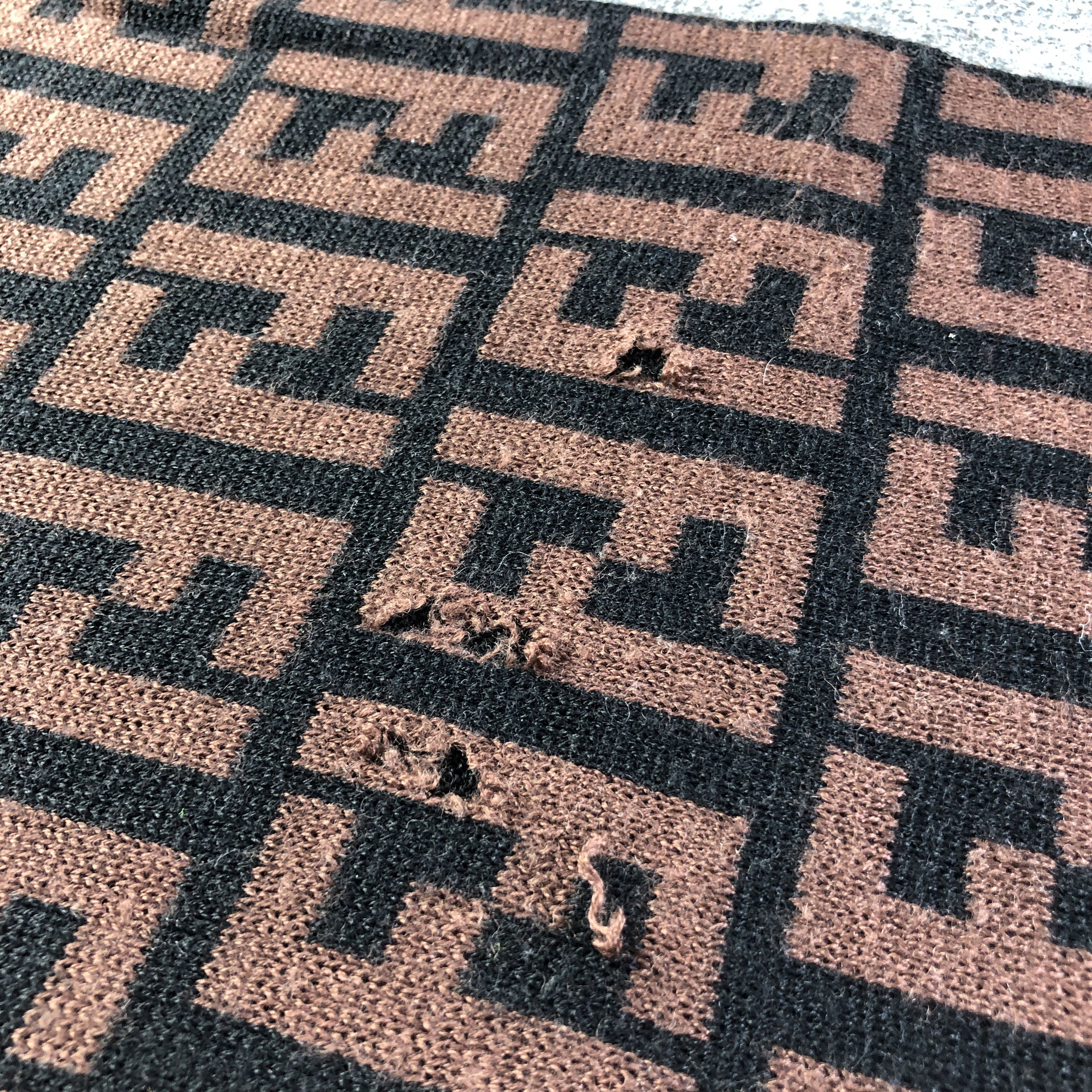 Fendi Fendi Monogram Wool Scarf Muffler Neckwear V2611 Size ONE SIZE - 13 Thumbnail