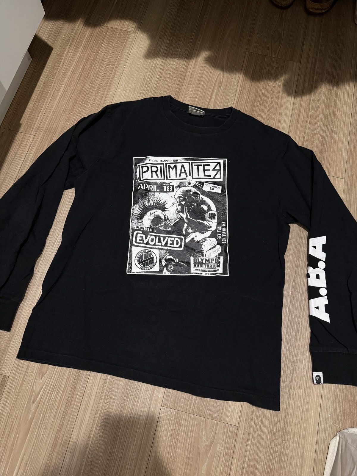 Bape × Undefeated Bape x Undefeated Primates Shirt Size US L / EU 52-54 / 3 - 1 Thumbnail