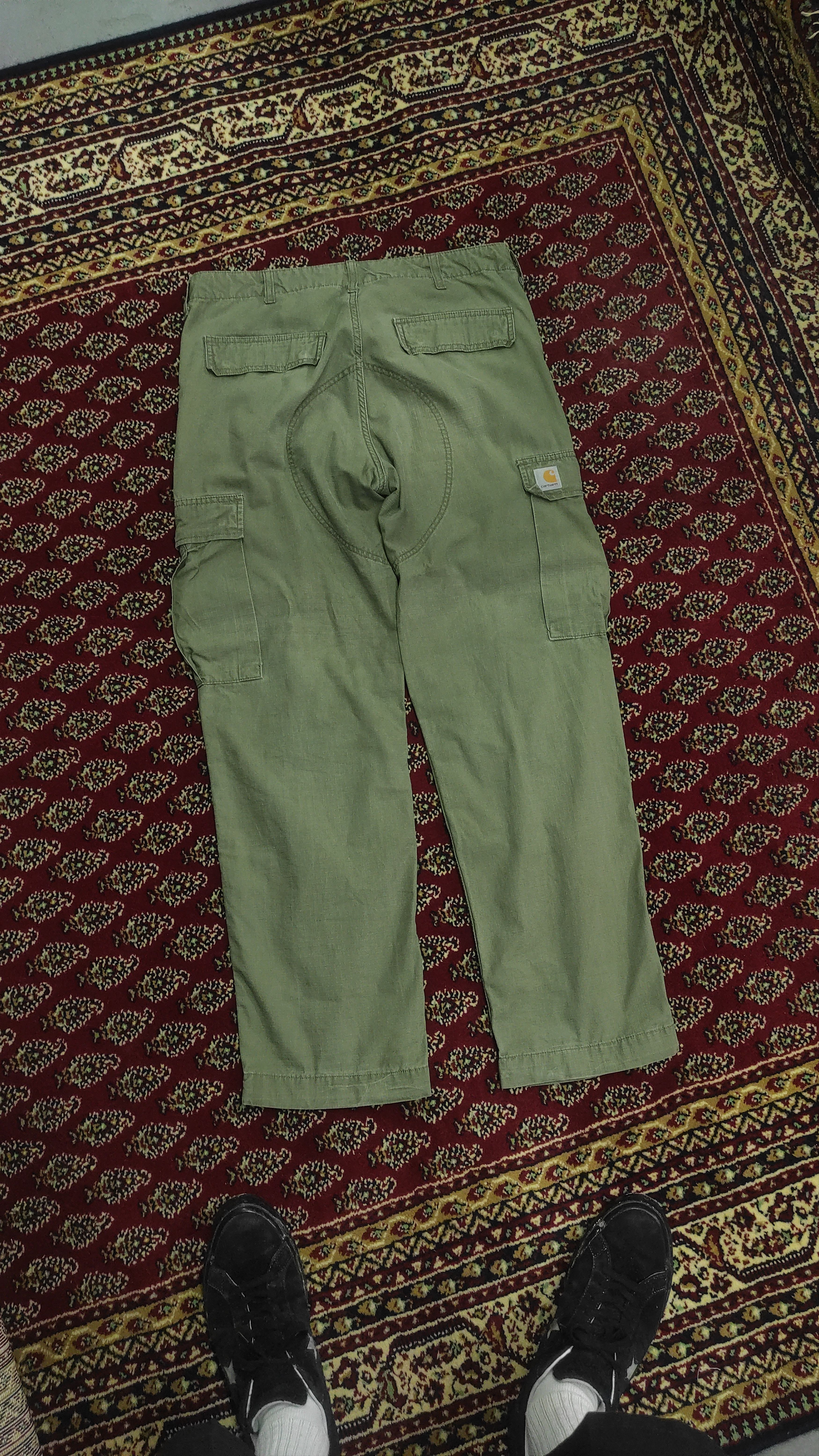 Carhartt Wip × Vintage Carhartt WIP Regular Cargo Olive Green Pants Size US 34 / EU 50 - 1 Thumbnail