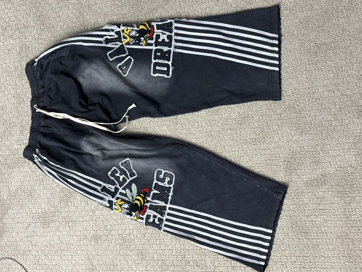 Vale Vale Forever Anthem Track Oreo Sweatpants Size US 34 / EU 50 - 1 Thumbnail