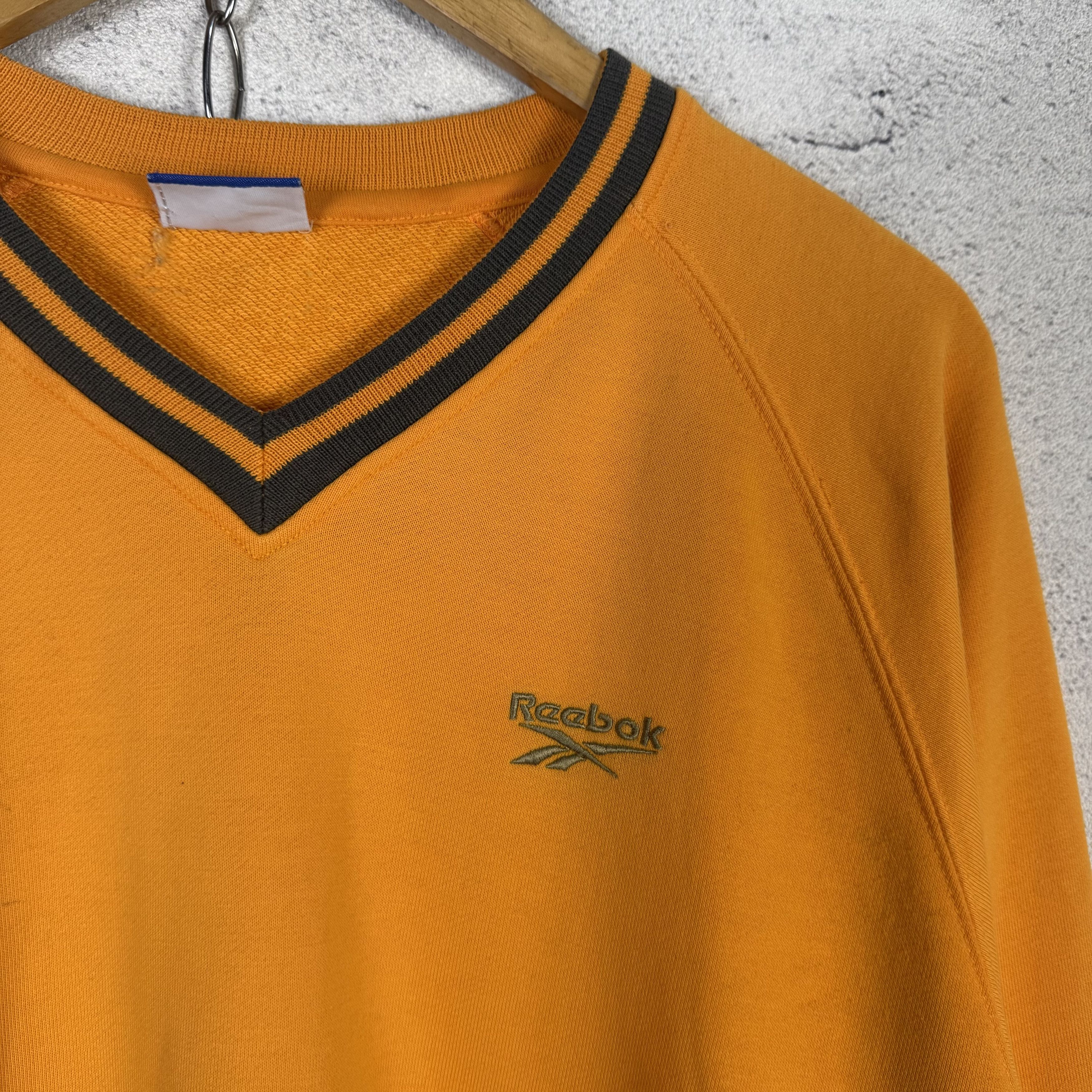 Reebok Vintage Reebok Sweatshirt Crewneck Size US M / EU 48-50 / 2 - 3 Thumbnail