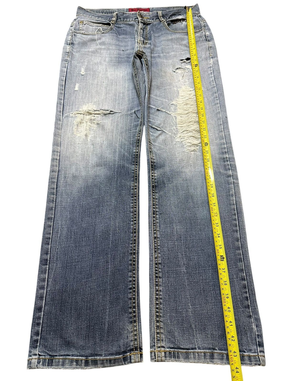 Japanese Brand Vintage Japanese Brand Faded Wash Destroy Distressed Jeans Size US 35 - 12 Thumbnail
