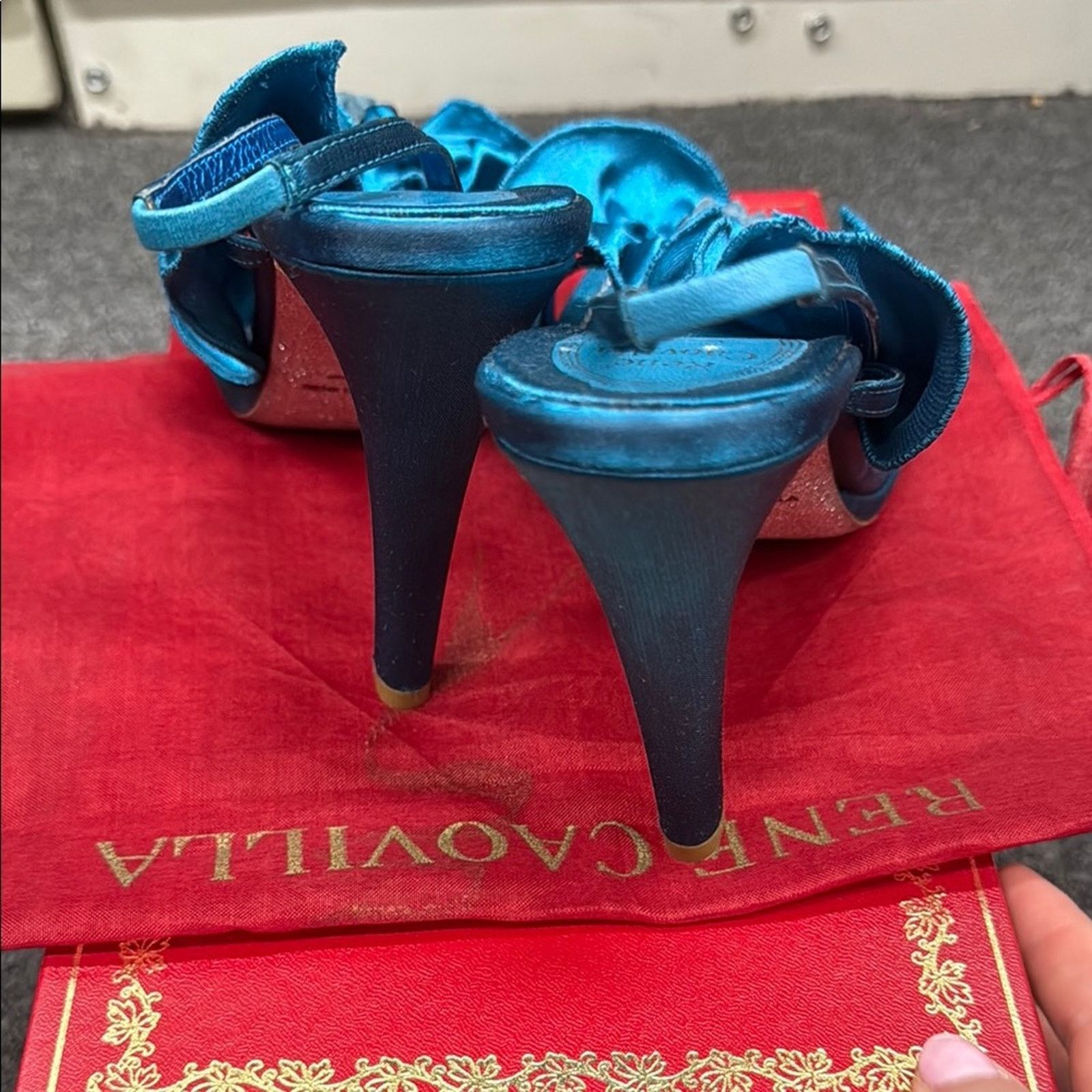 Rene Caovilla NWT Rene Caovilla Blue Satin Women's Shoes Size 37.5 US 7.5 Size US 7.5 / IT 37.5 - 5 Thumbnail