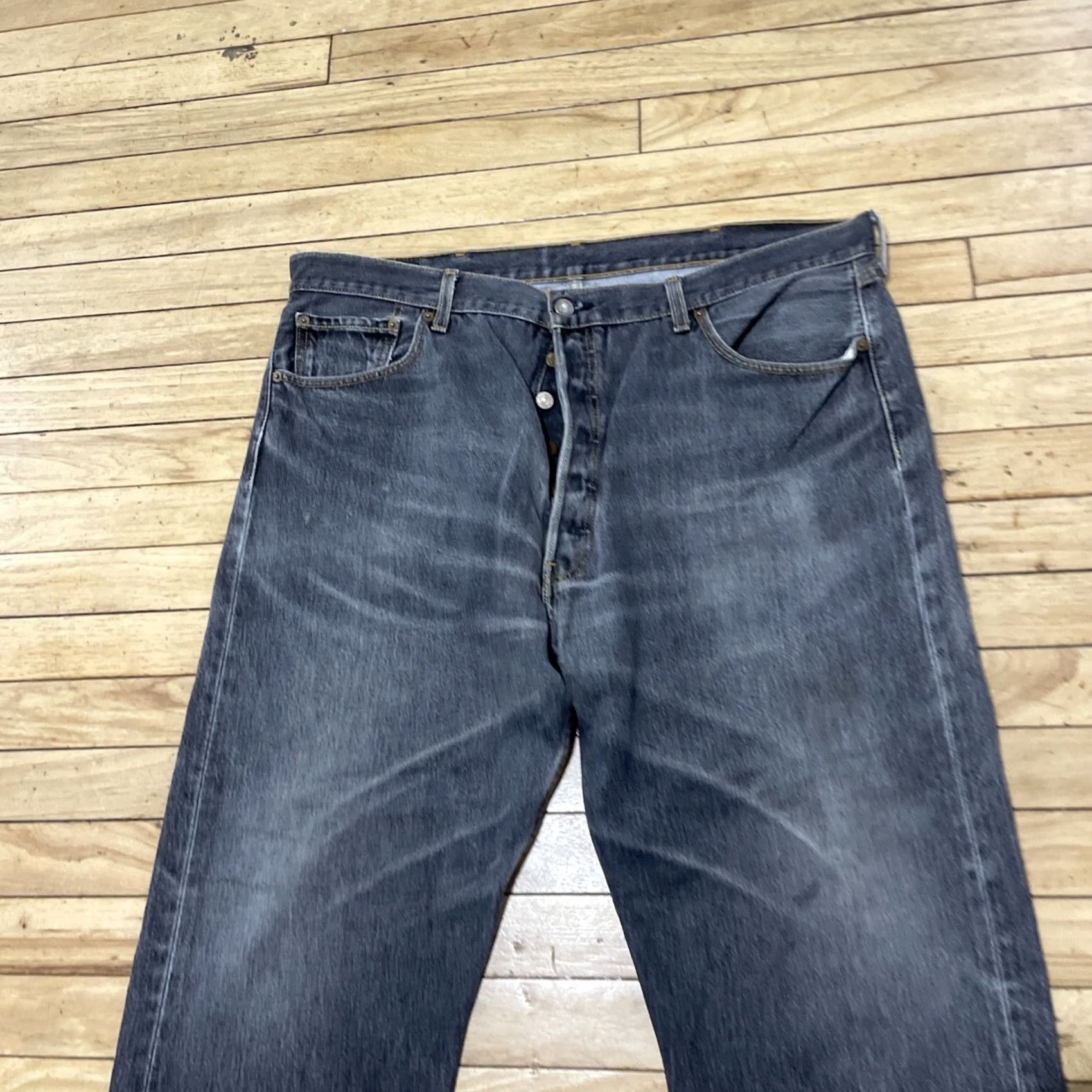 Levi's VINTAGE Levi's Jeans 501XX Denim 501 XX Men 42 Regular Black Gray Y2K Streetwear Skate Size US 42 / EU 58 - 3 Thumbnail