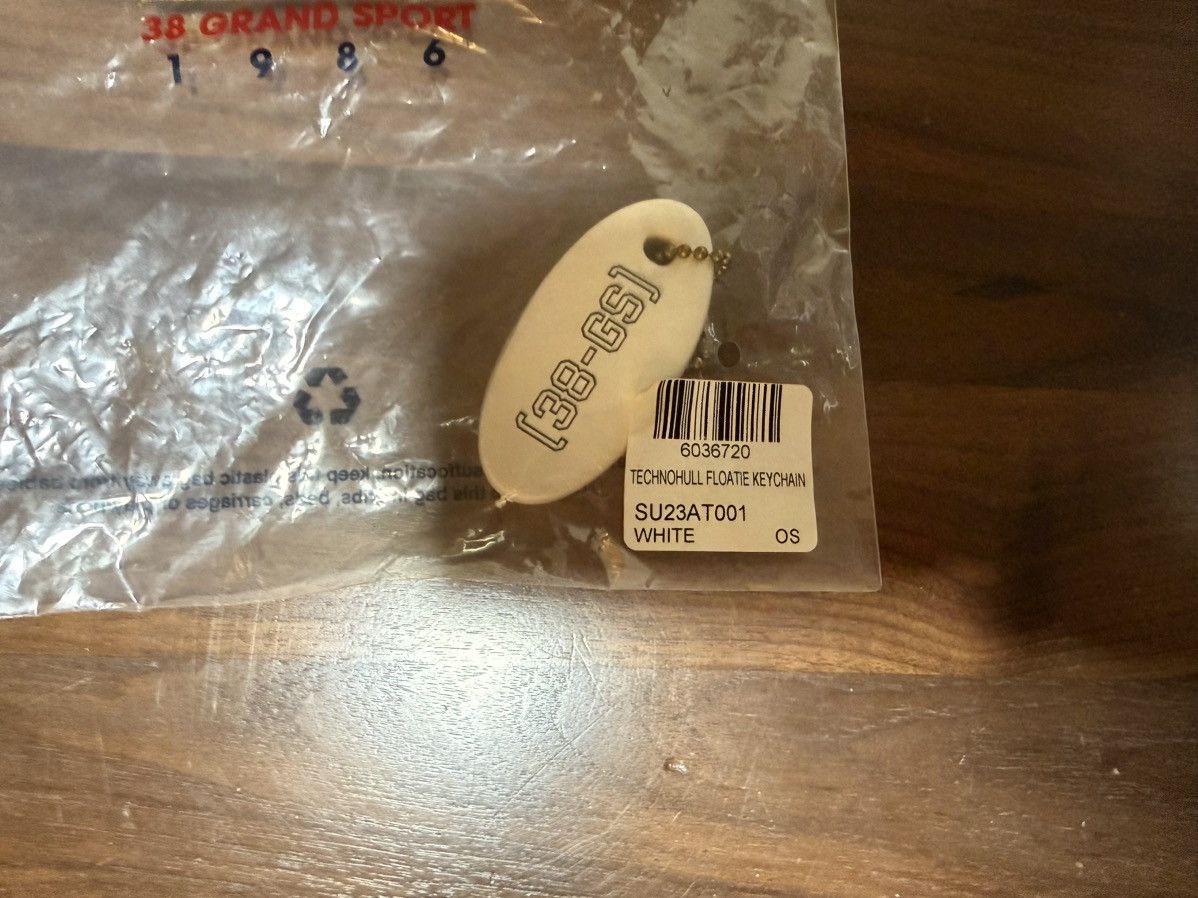 Aime Leon Dore Aime Leon Dore ALD 38-gs Offshore 1986 Floating Keychain Size ONE SIZE - 2 Thumbnail