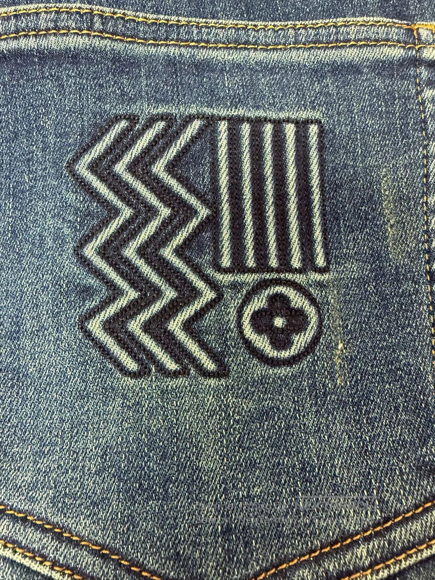 Louis Vuitton Louis Vuitton Blue Retro Jeans. Size 41" - 4 Thumbnail