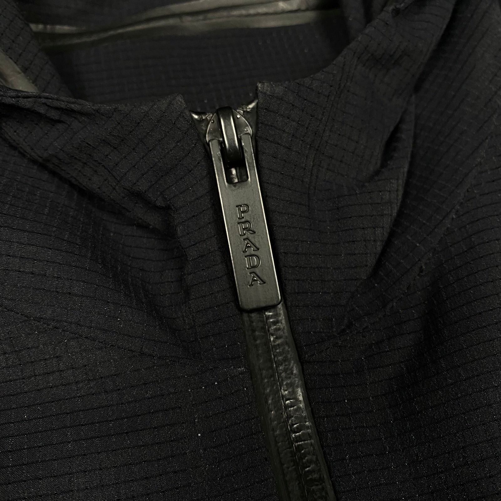 Prada Prada Light Bi-Stretch Short-Sleeved Jacket Size US L / EU 52-54 / 3 - 6 Thumbnail