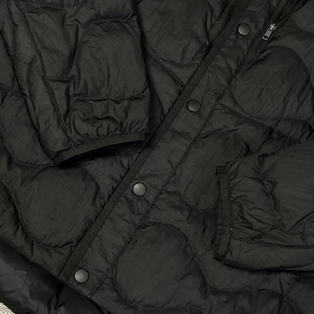 Uniqlo × White Mountaineering Uniqlo X White Mountaineering Ultra Light Down Jacket Size US L / EU 52-54 / 3 - 4 Thumbnail