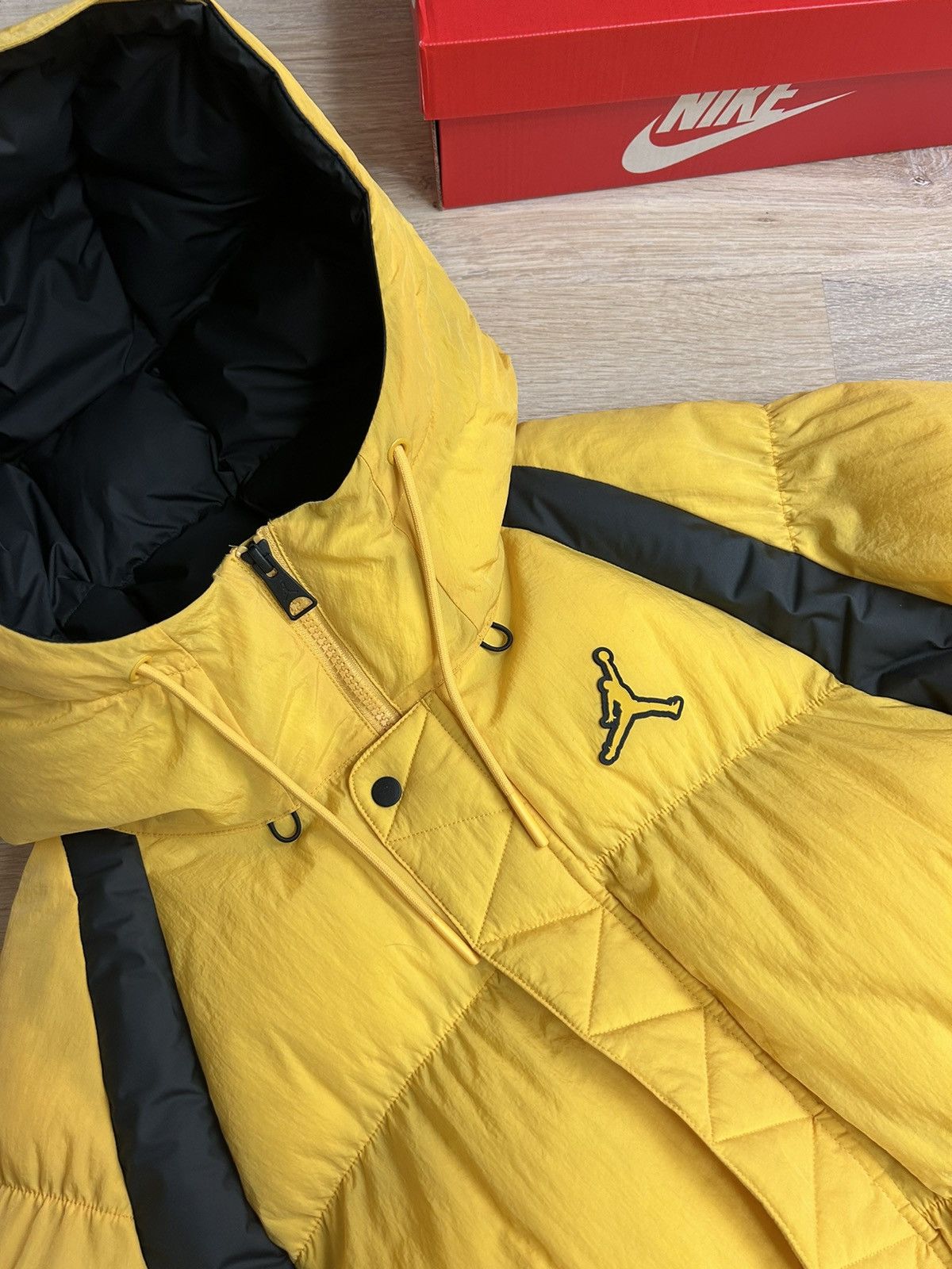 Jordan Brand 00s Vintage Jordan Puffer Drill Jacket New Size US XL / EU 56 / 4 - 5 Thumbnail