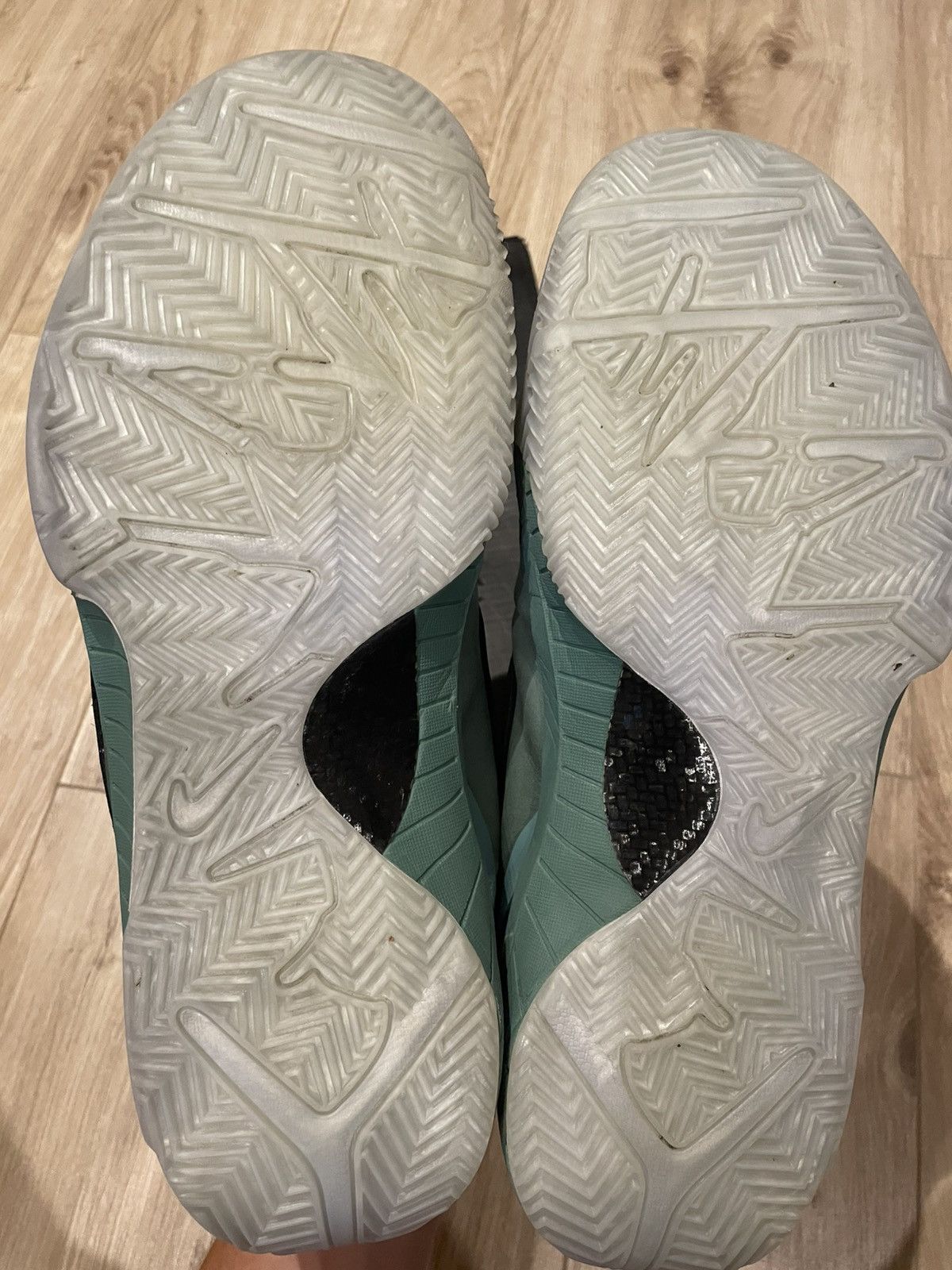 Nike Nike kobe IV girl dad Size US 12.5 / EU 45-46 - 5 Thumbnail