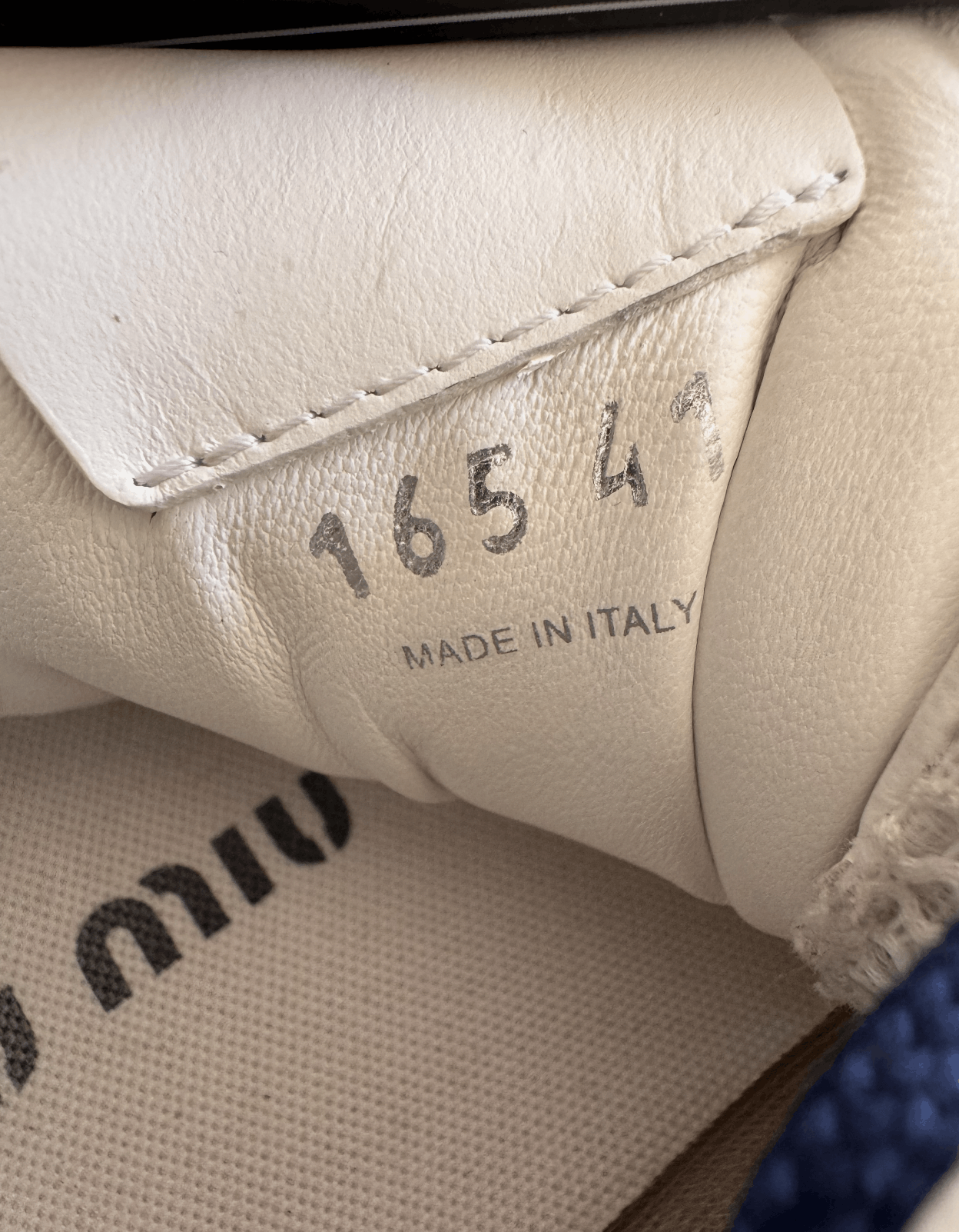 Miu Miu × New Balance Miu Miu New Balance 530 white Size US 8 / EU 41 - 13 Thumbnail