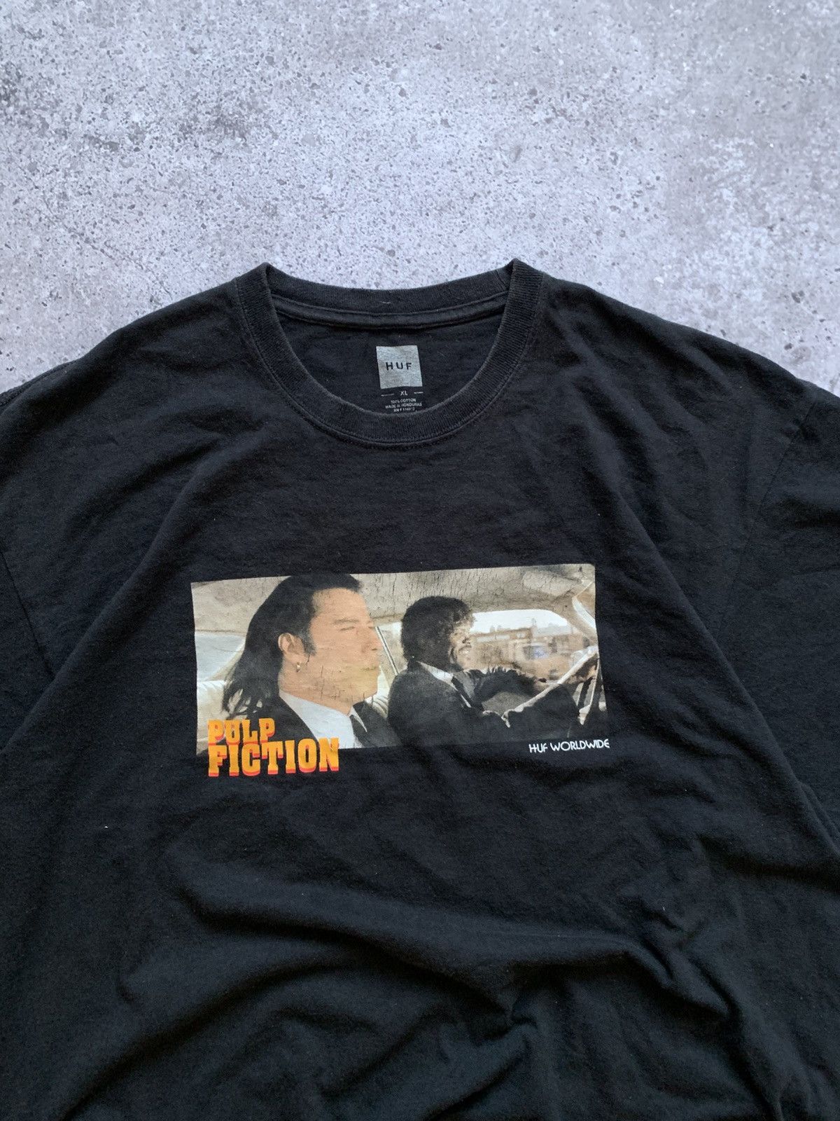 Huf 🔥PULP FICTION x HUF T SHIRT TEE Size US XL / EU 56 / 4 - 3 Thumbnail