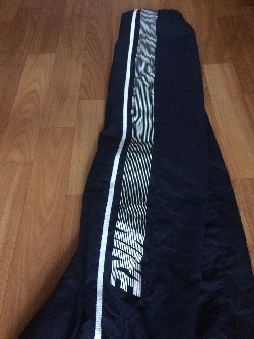 Nike Pants Nike vintage NEW trackpants baggy swatpants jogger acg Size US 32 / EU 48 - 8 Thumbnail