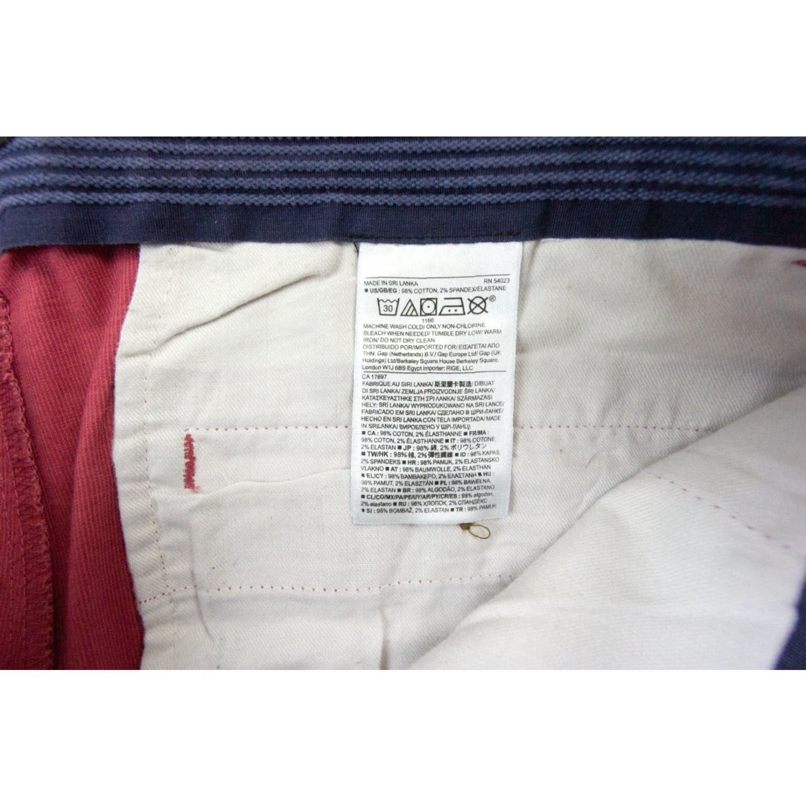 Banana Republic VINTAGE Banana Republic Men's Pants Chino Casual Business 35x30 Red Straight Fit Size US 35 - 7 Thumbnail