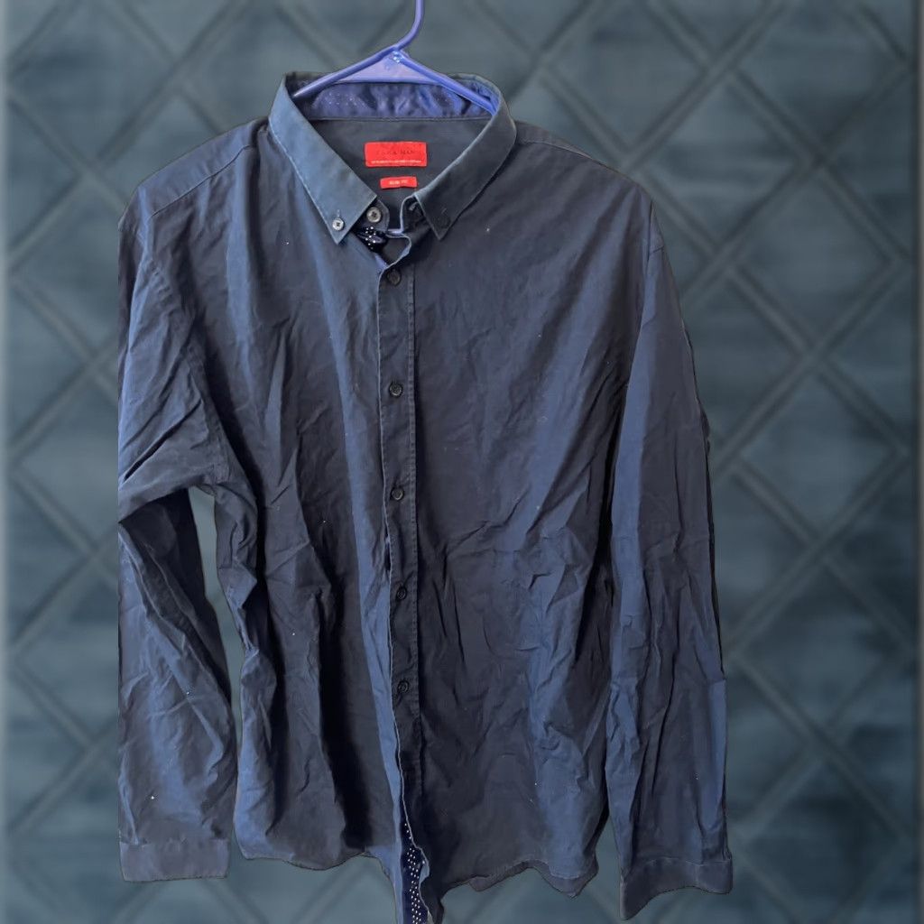 Zara VINTAGE ZARA Men Button-Down Shirt Solid Blue XL Adult Regular 100% Cotton Slim Fit Tailored 70s 80s Mens Size US XL / EU 56 / 4 - 1 Thumbnail