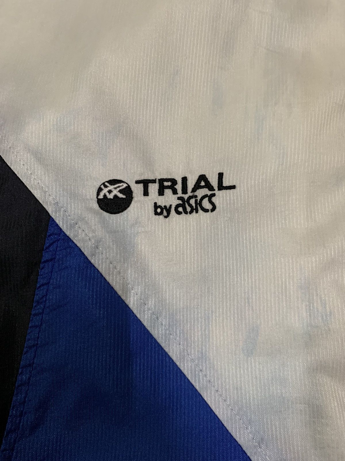 Asics Vintage 90s Trial by Asics Retro Track Jacket/Windbreaker Size US L / EU 52-54 / 3 - 7 Thumbnail
