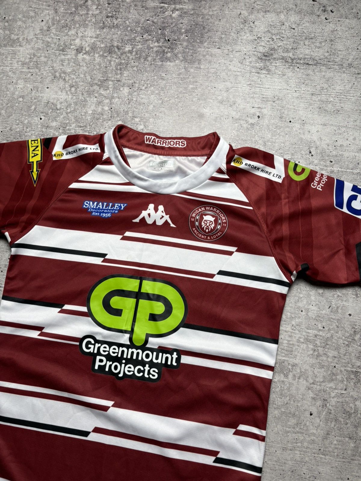 Kappa Squad Signed Wigan Warriors 2025 Home Shirt Size US S / EU 44-46 / 1 - 3 Thumbnail