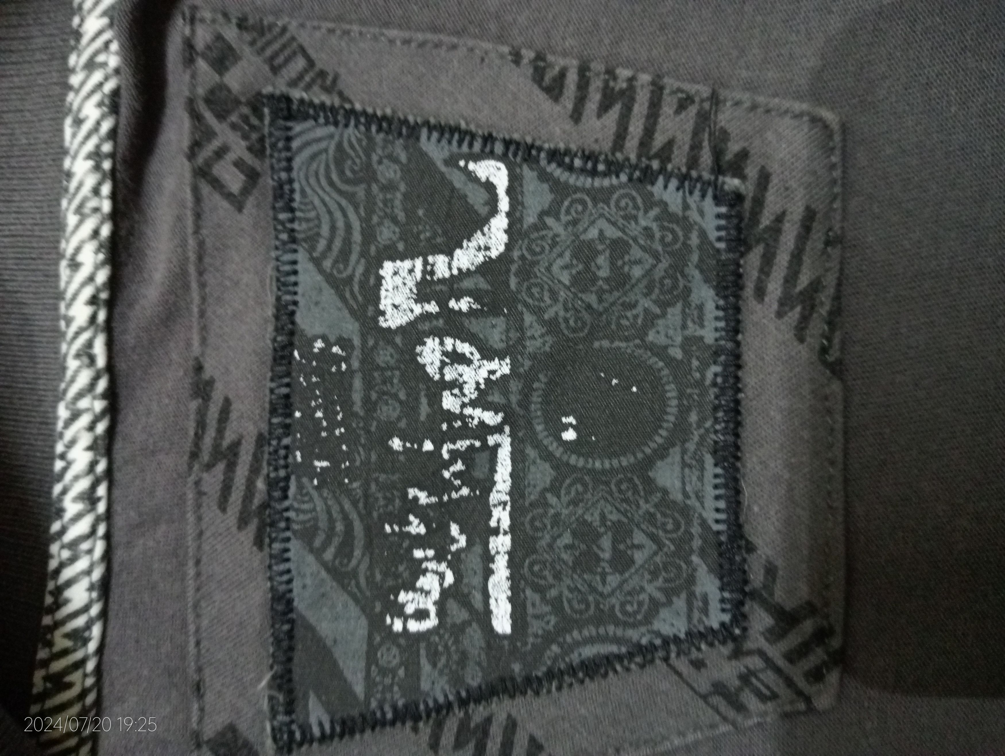 Quiksilver Quiksilver Full Printed Polo Shirts Very Rare Size US L / EU 52-54 / 3 - 3 Thumbnail