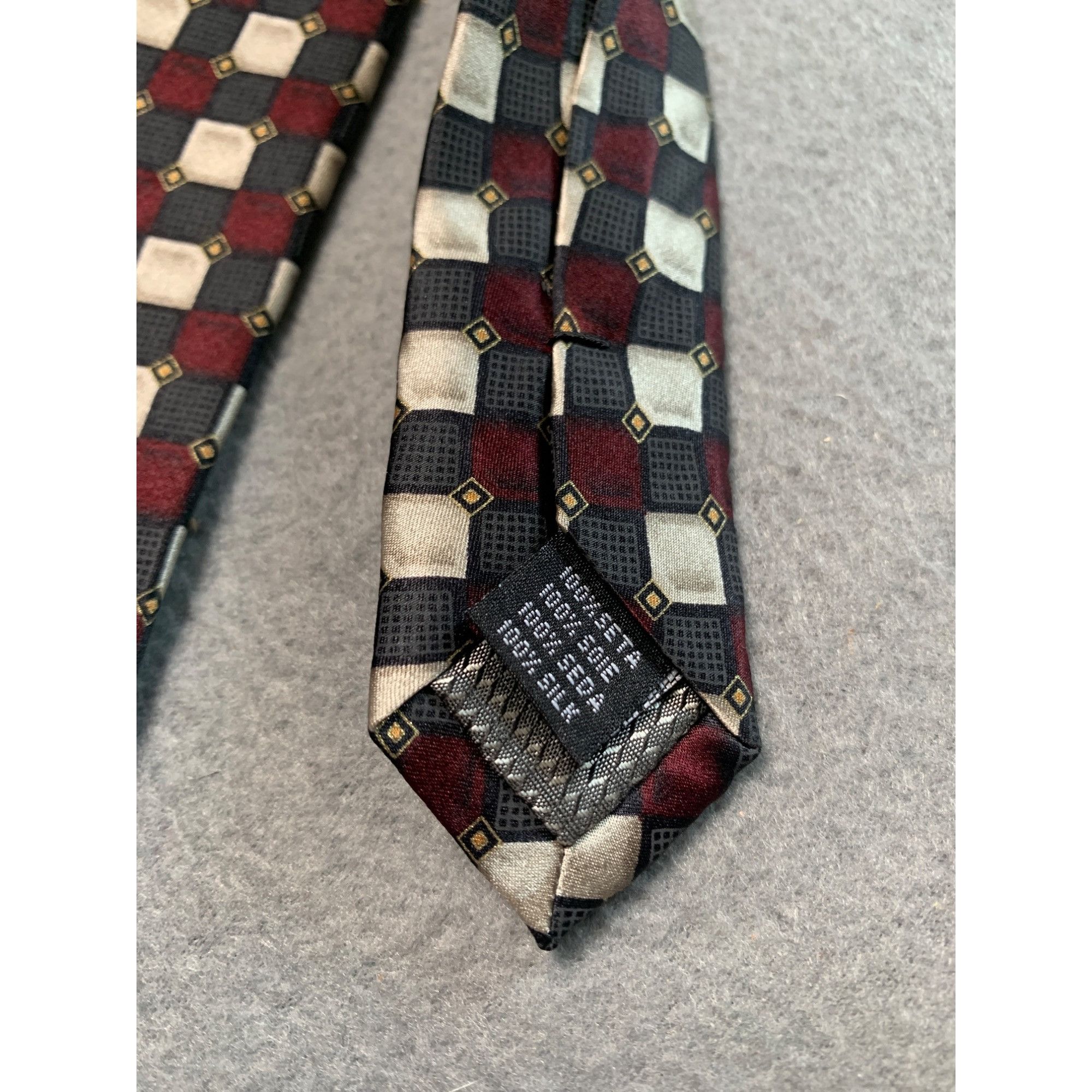Knightsbridge Knightsbridge Mens Silk Tie Red Black Geometric Pattern Silk Size ONE SIZE - 4 Thumbnail