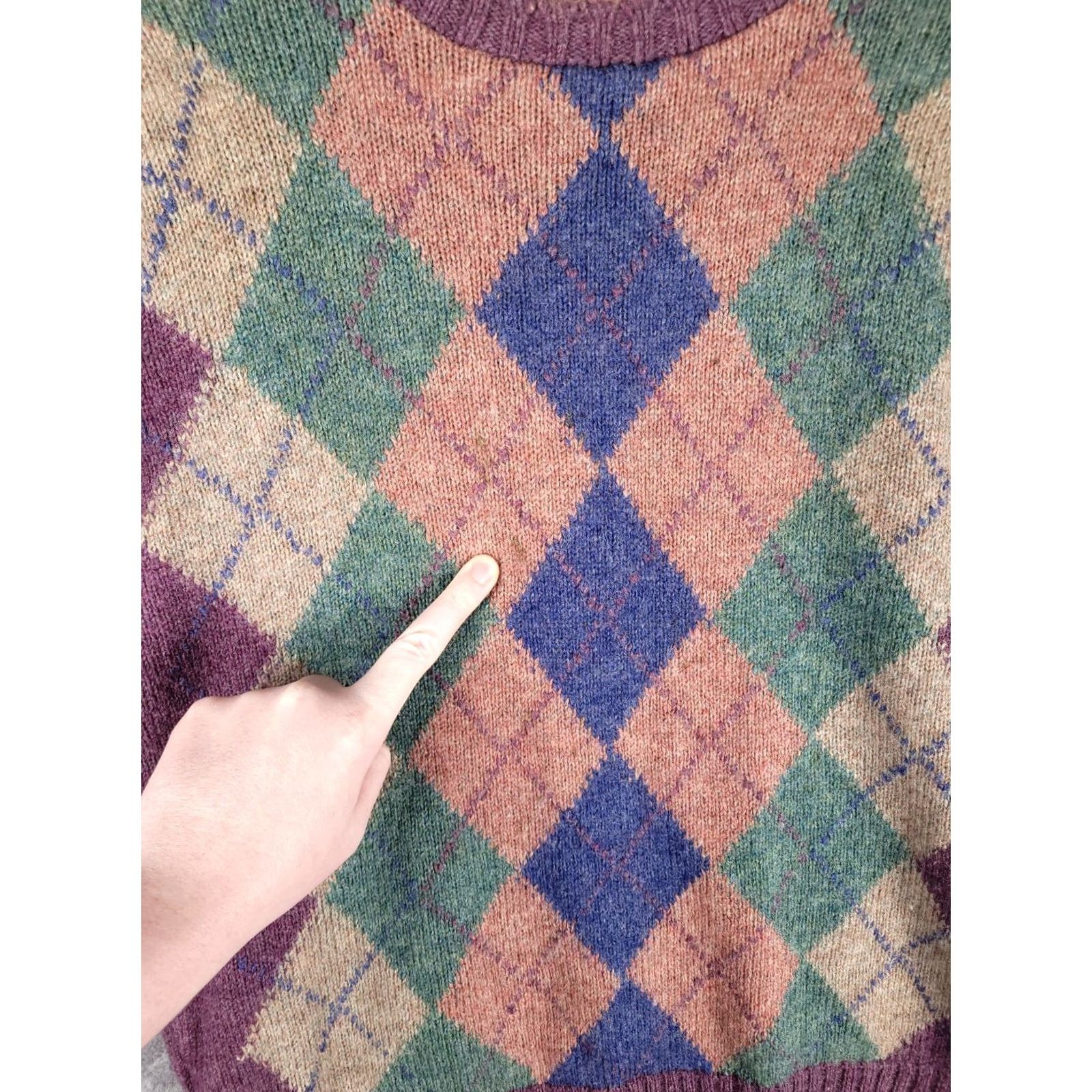 Vintage VINTAGE Alan Paine Shetland Wool Sweater Mens 42 Argyle Macy's L Green Christmas Wool Knit Pullover Crew Neck Mens Size US L / EU 52-54 / 3 - 7 Thumbnail