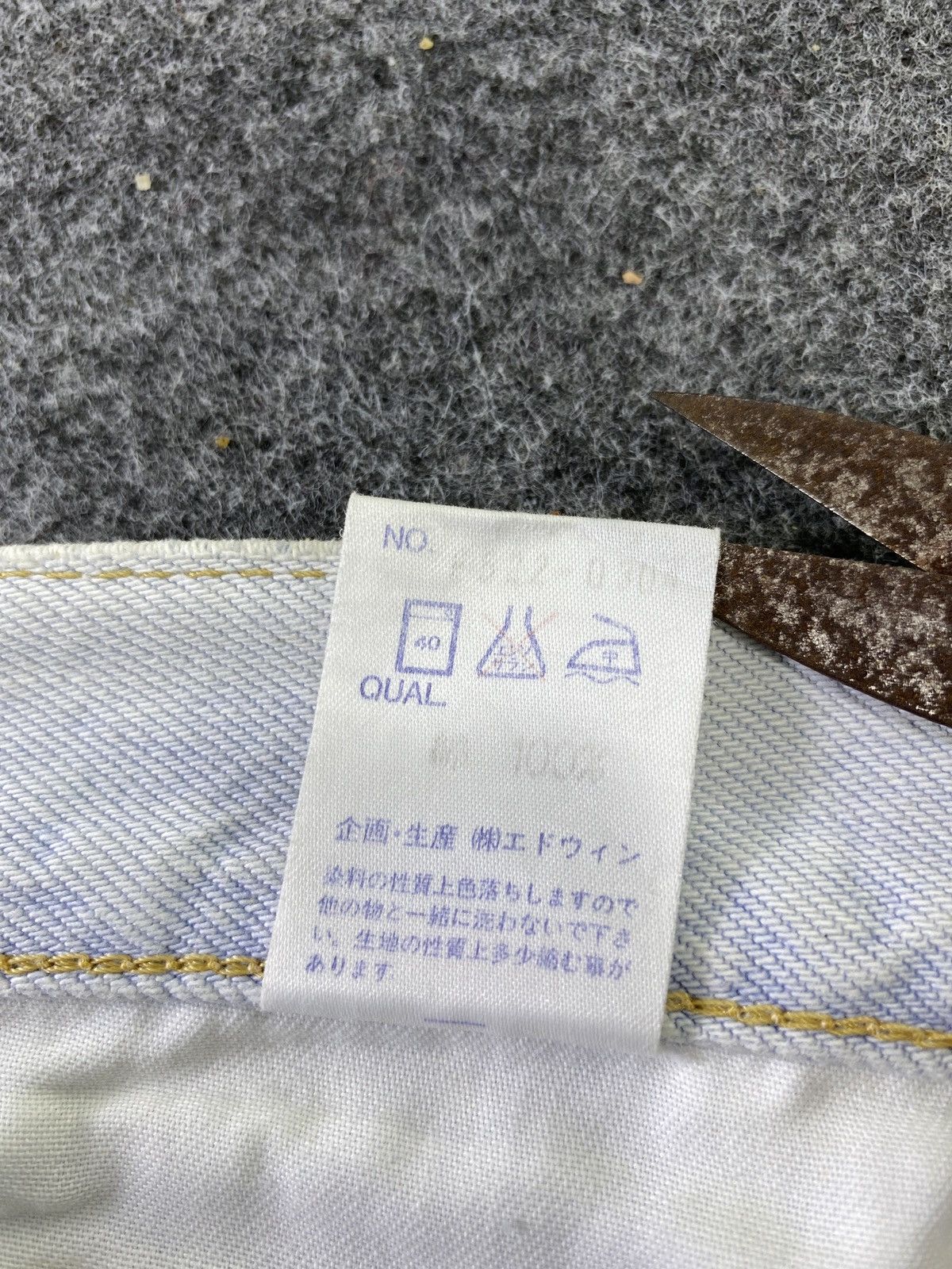 Edwin Edwin Light Blue Denim - J869 Size US 32 / EU 48 - 9 Thumbnail