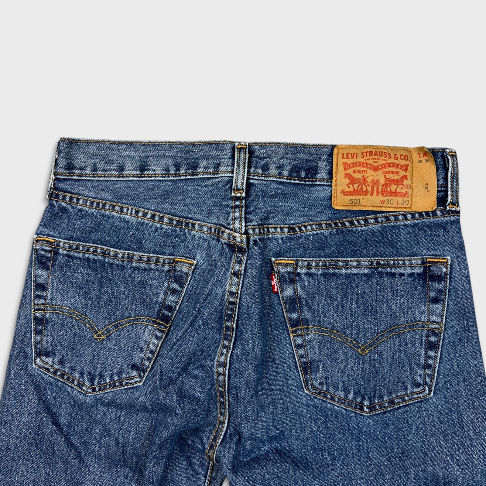 Levi's × Vintage Levi's 501 Jeans 30x30 Original Fit Straight Denim Pants Size US 30 / EU 46 - 6 Thumbnail