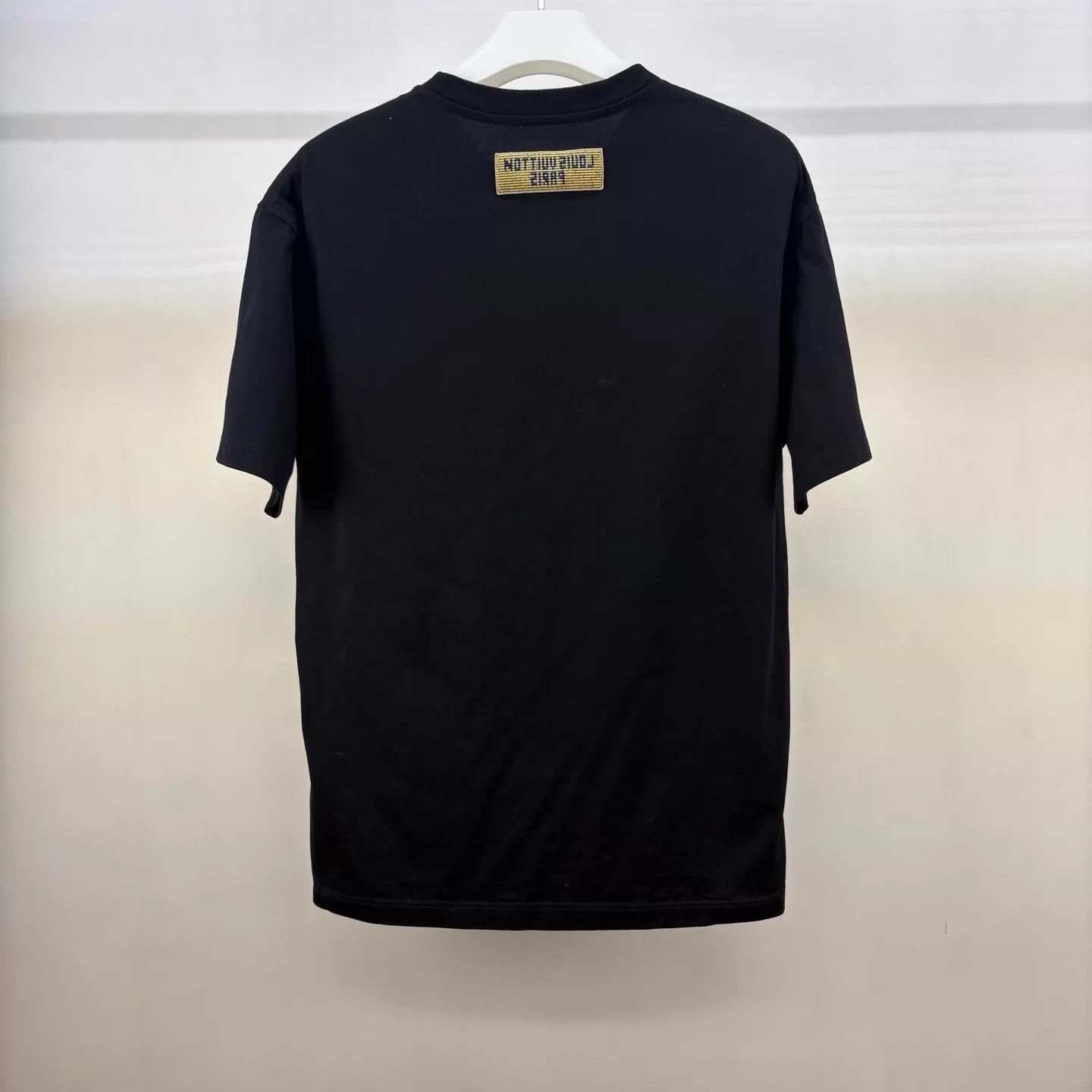 Louis Vuitton Louis Vuitton Beaded Logo Black S Short Sleeve Size US S / EU 44-46 / 1 - 2 Thumbnail
