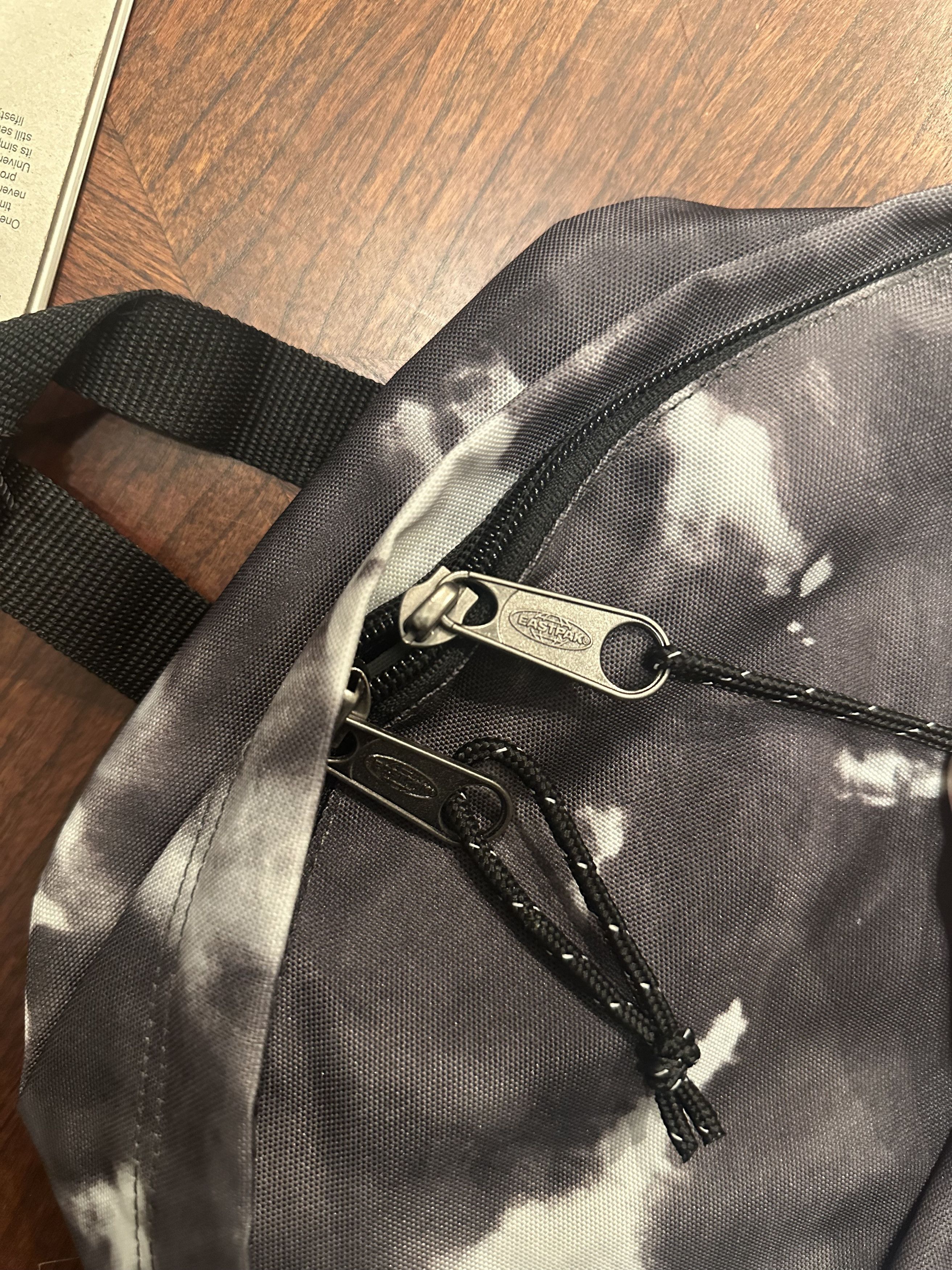 Eastpak × SSENSE SSENSE Exclusive Tie Dye Pak'r Backpack Size ONE SIZE - 4 Thumbnail